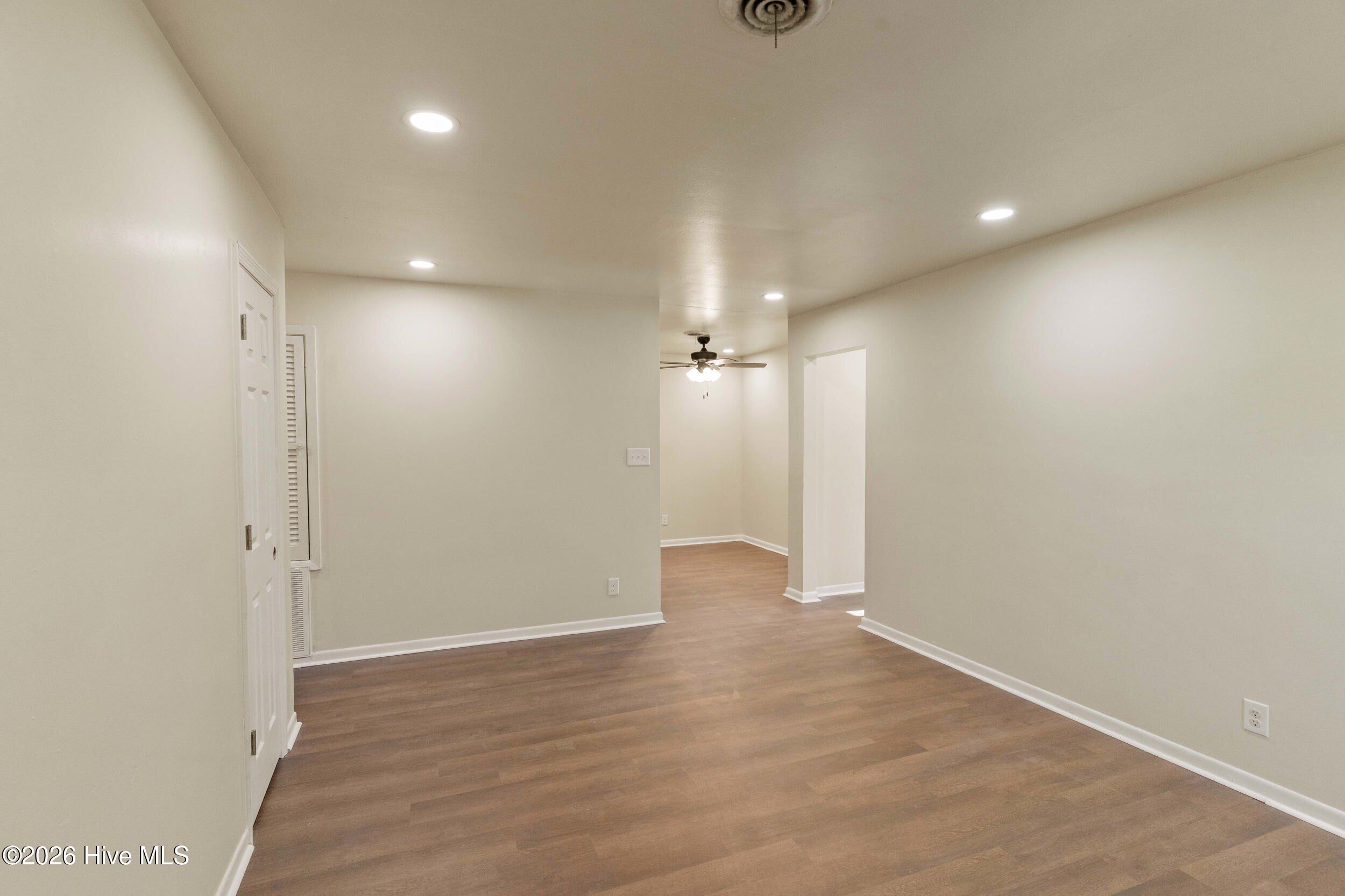 3430 Knollcrest Road Property Photo 5