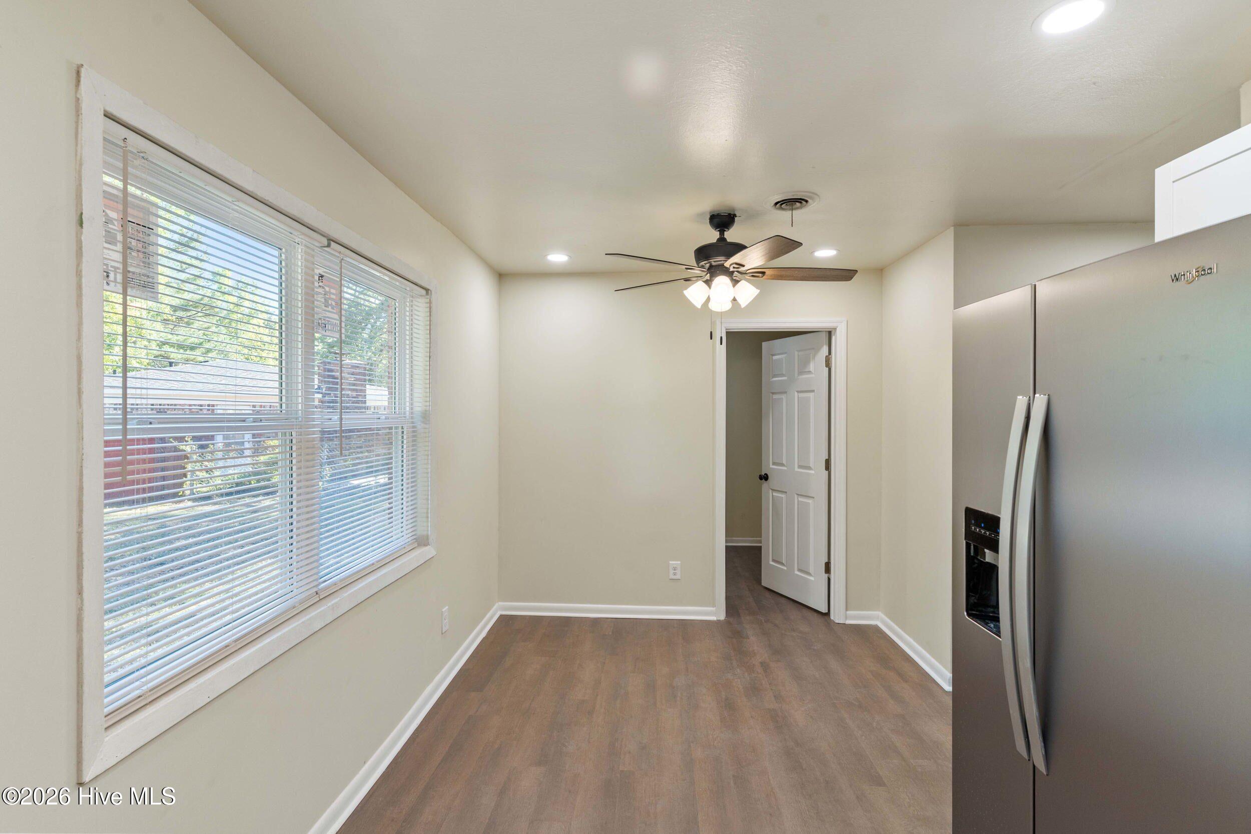 3430 Knollcrest Road Property Photo 8