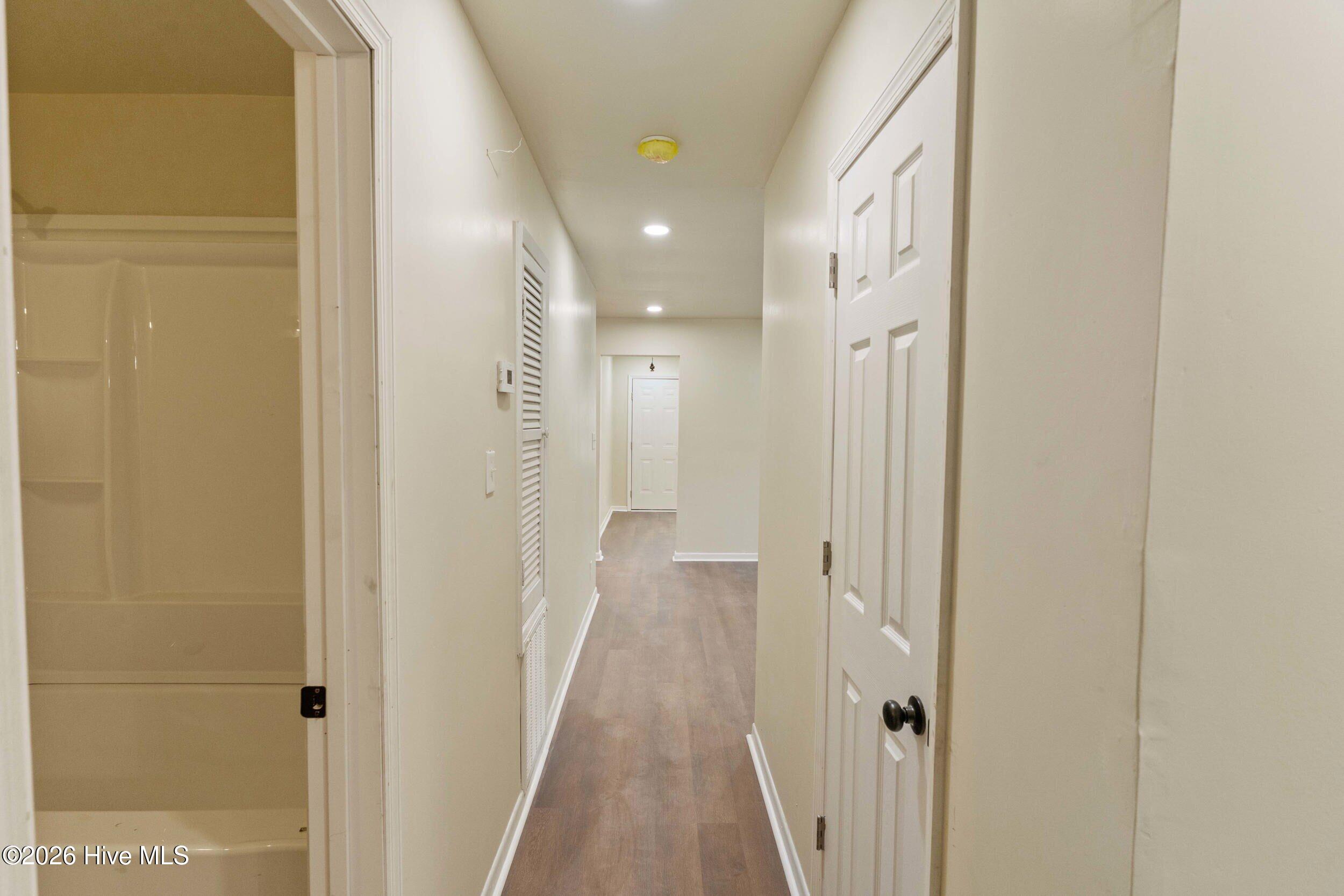 3430 Knollcrest Road Property Photo 16