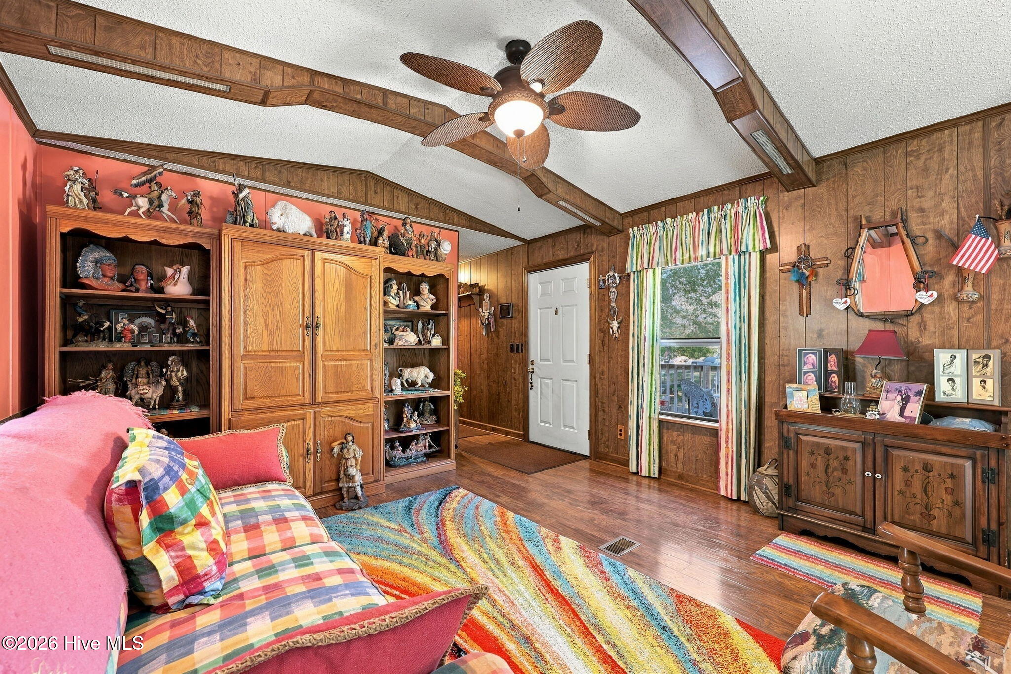 124 Bogue Forest Drive Property Photo 3