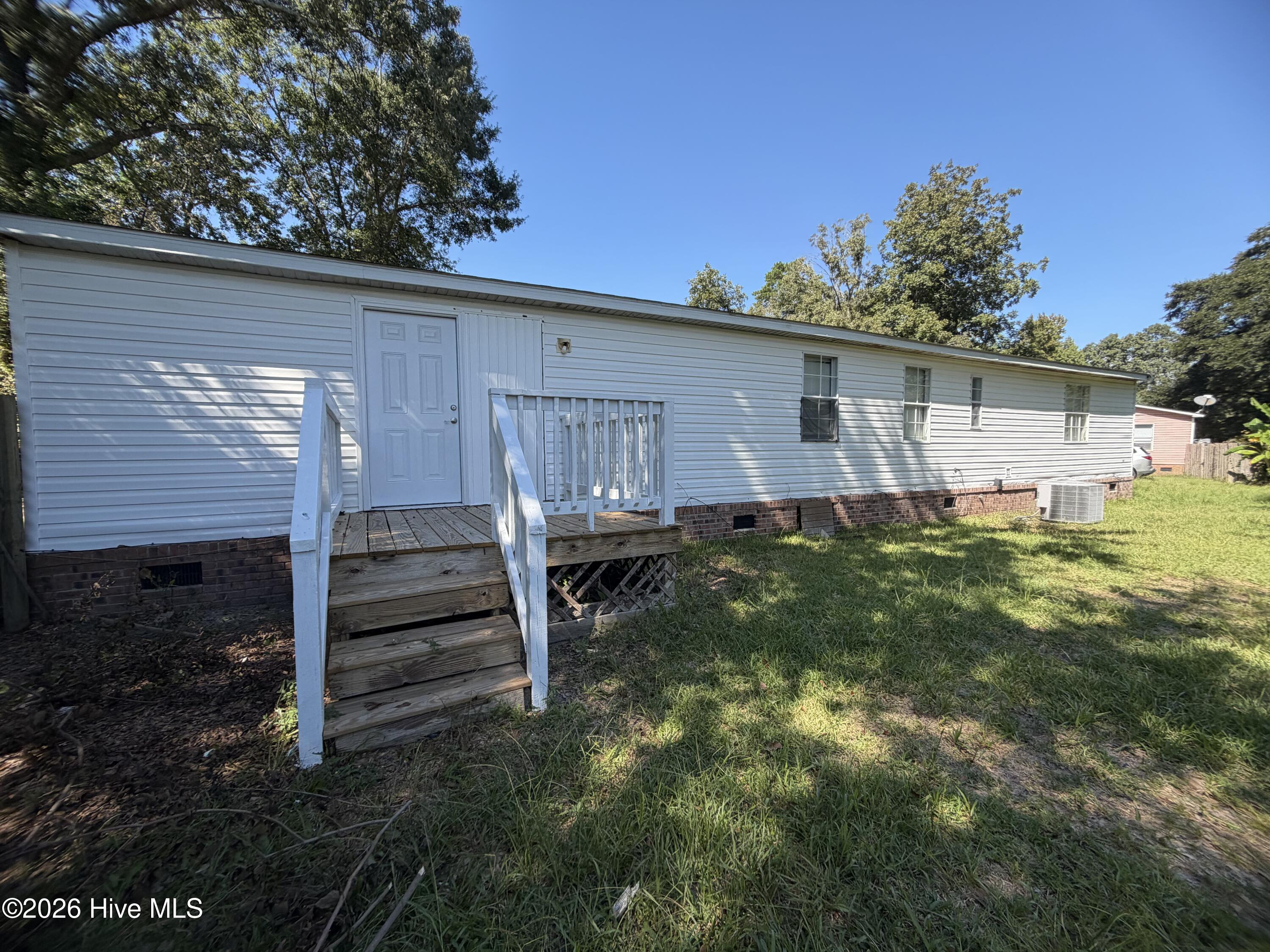 335 Cottonwood Lane Property Photo 16