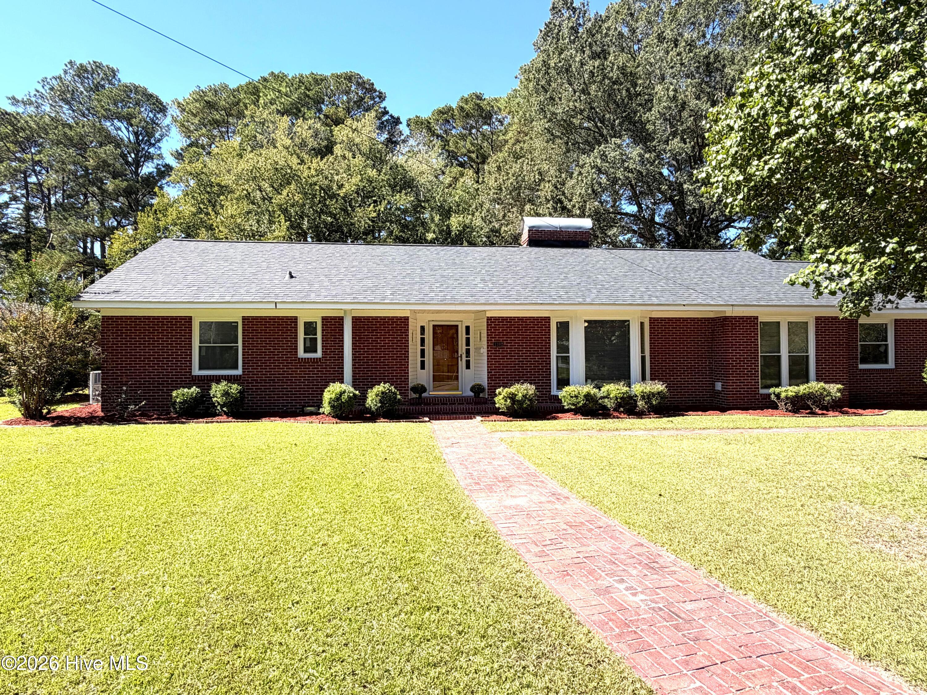 1302 West Road Property Photo 1