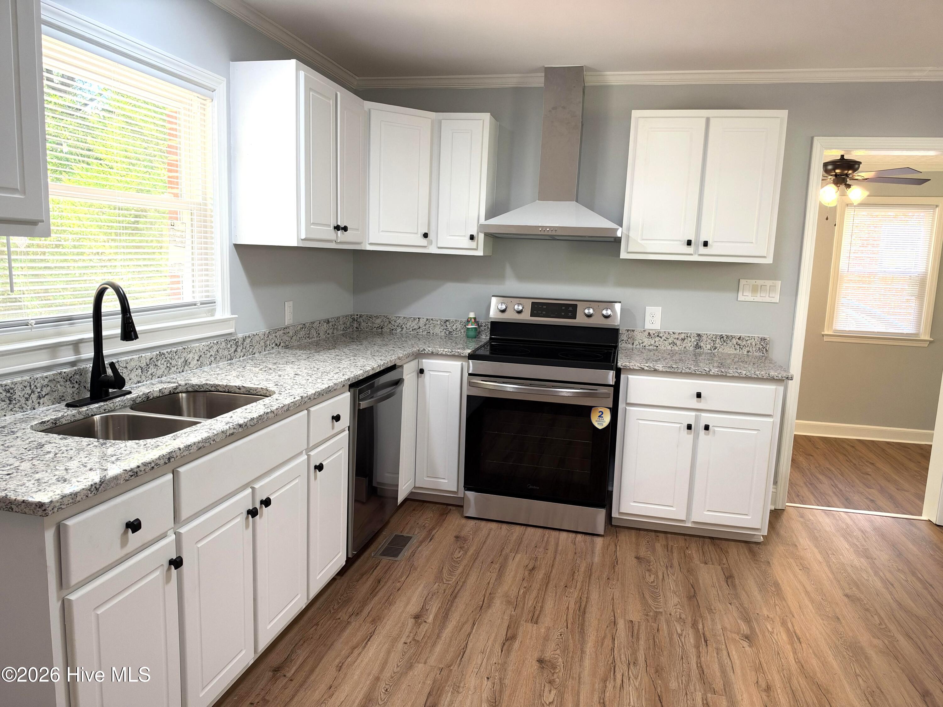 1302 West Road Property Photo 17