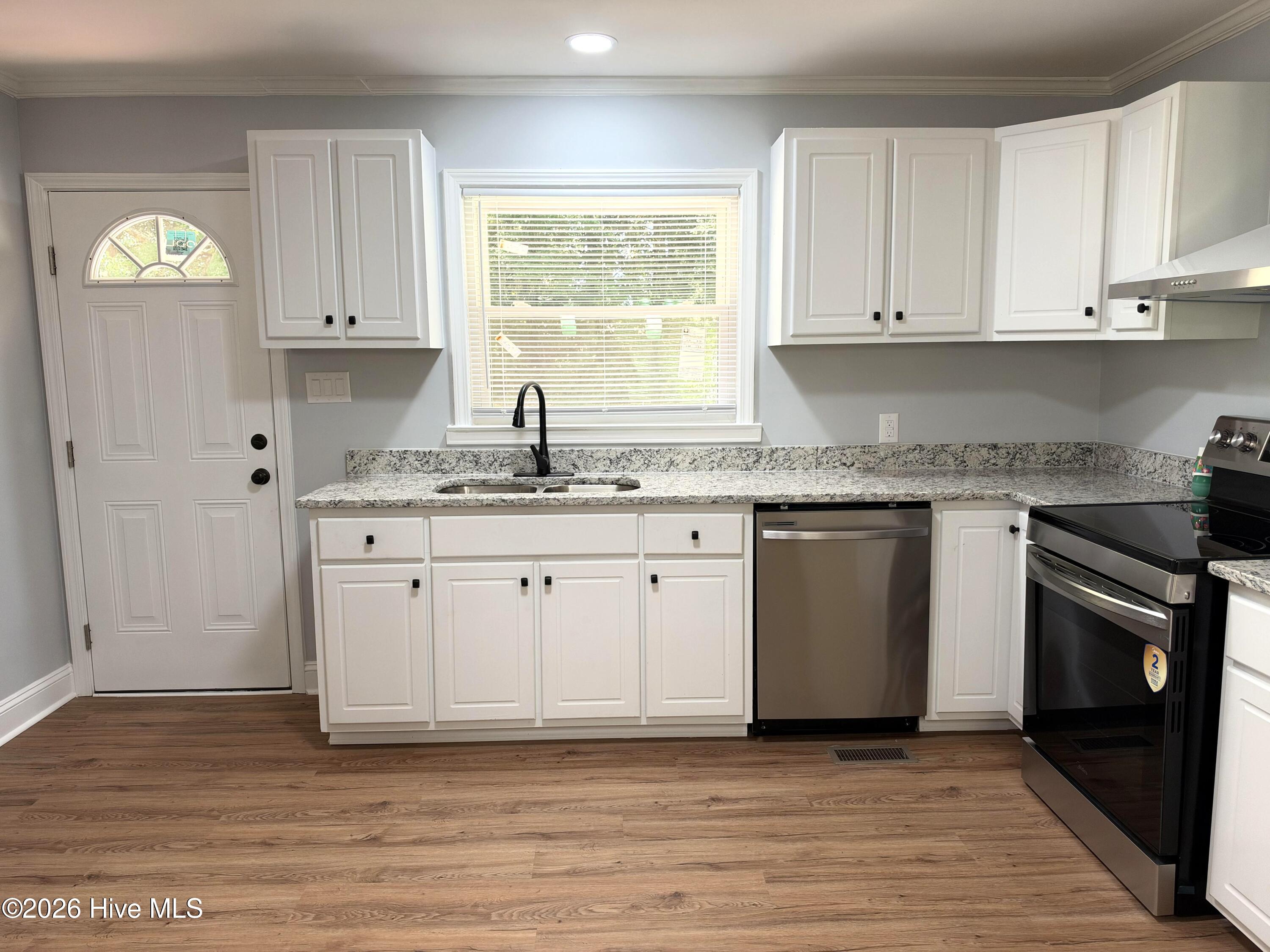 1302 West Road Property Photo 19