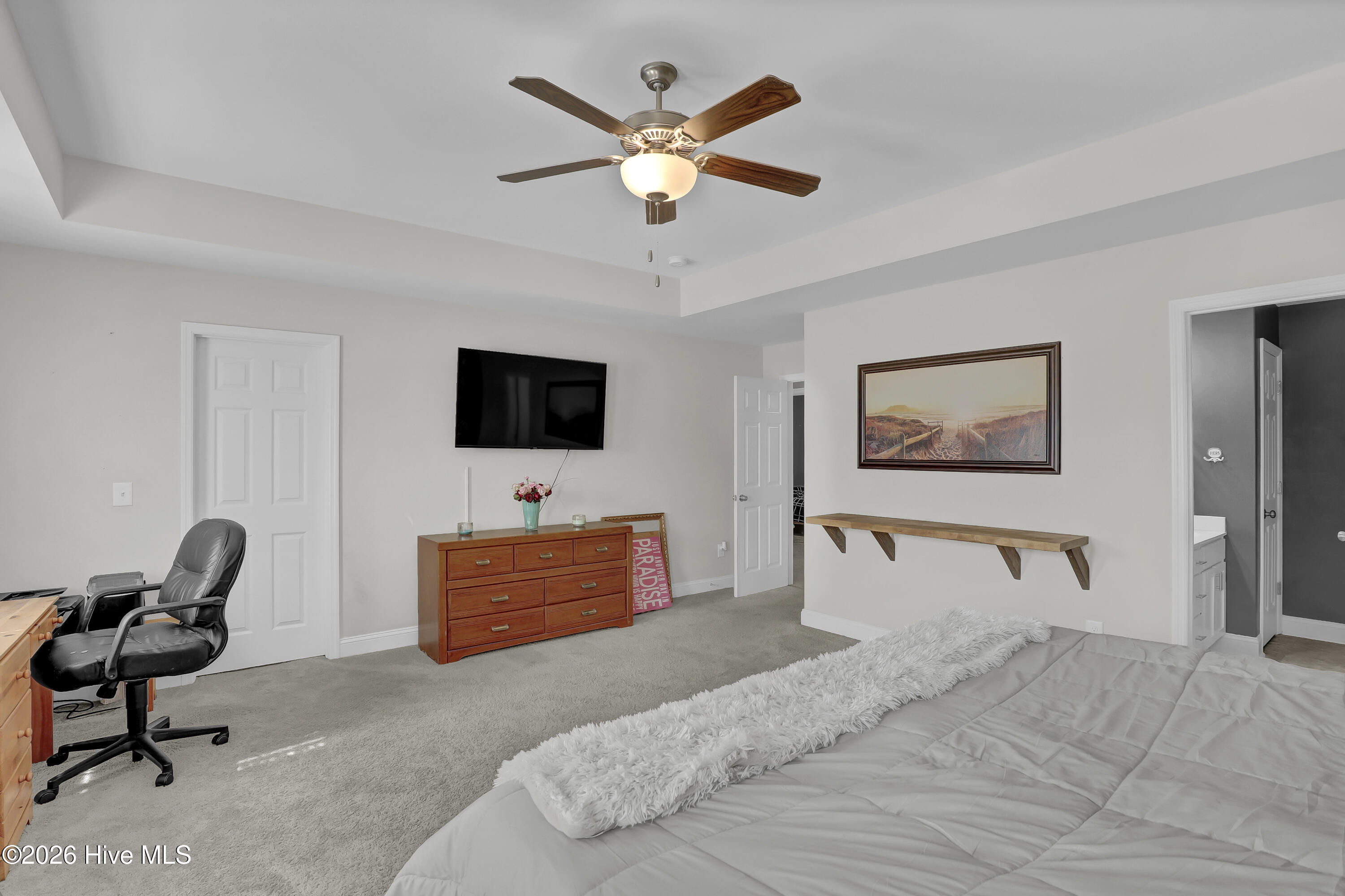 313 Mango Place N Property Photo 6