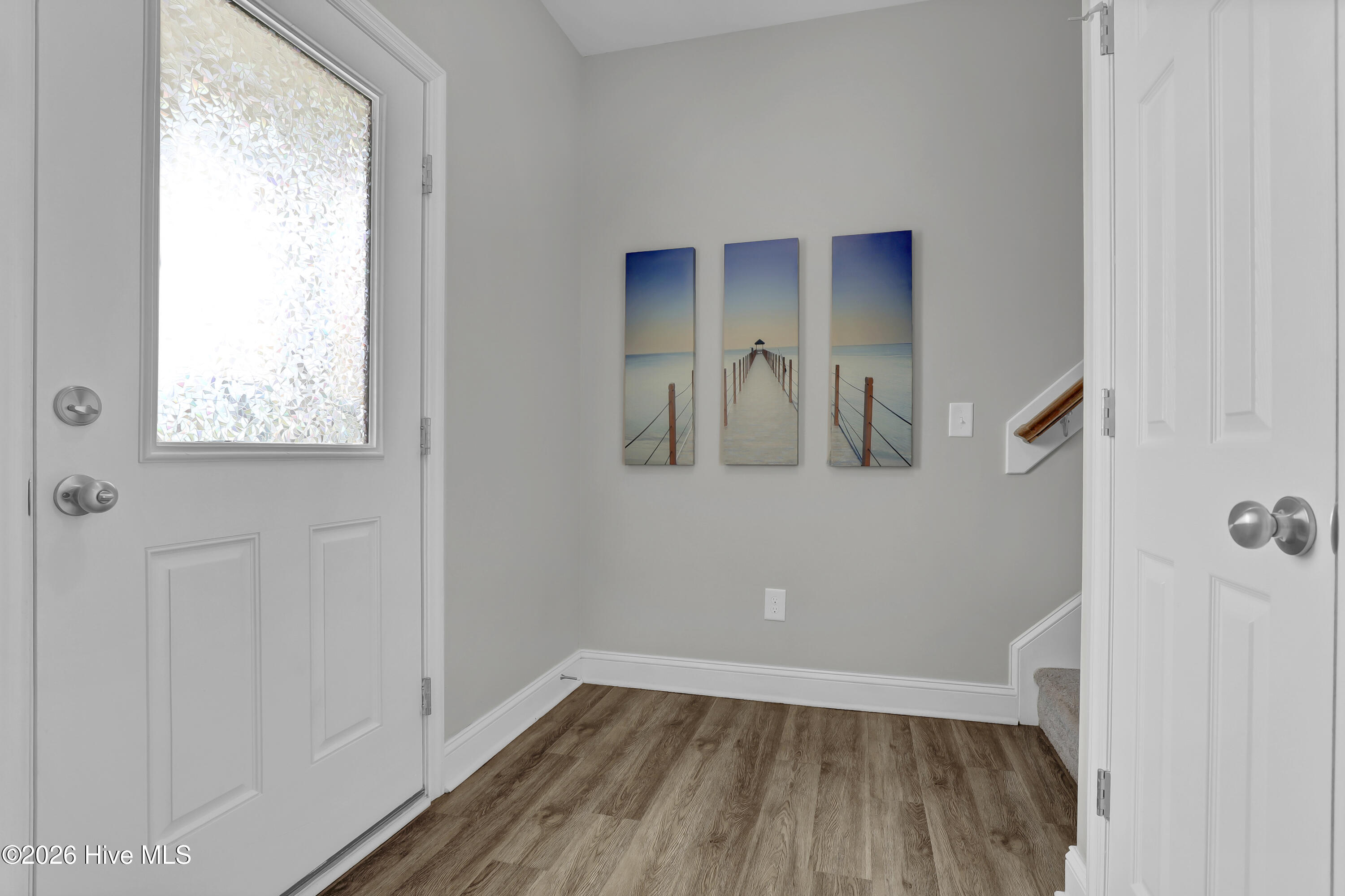 313 Mango Place N Property Photo 11