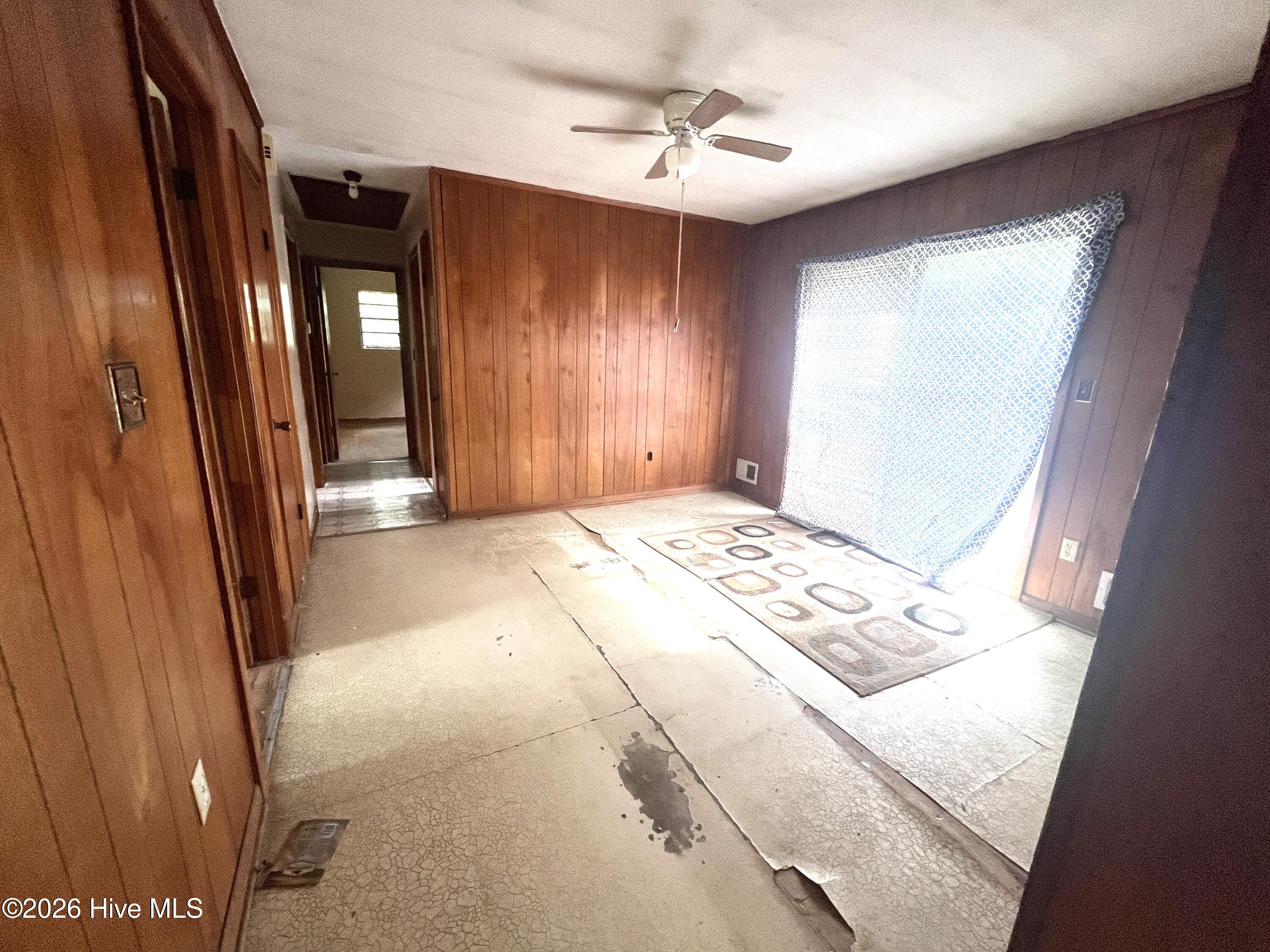 2723 Silver Bluff Road Property Photo 6