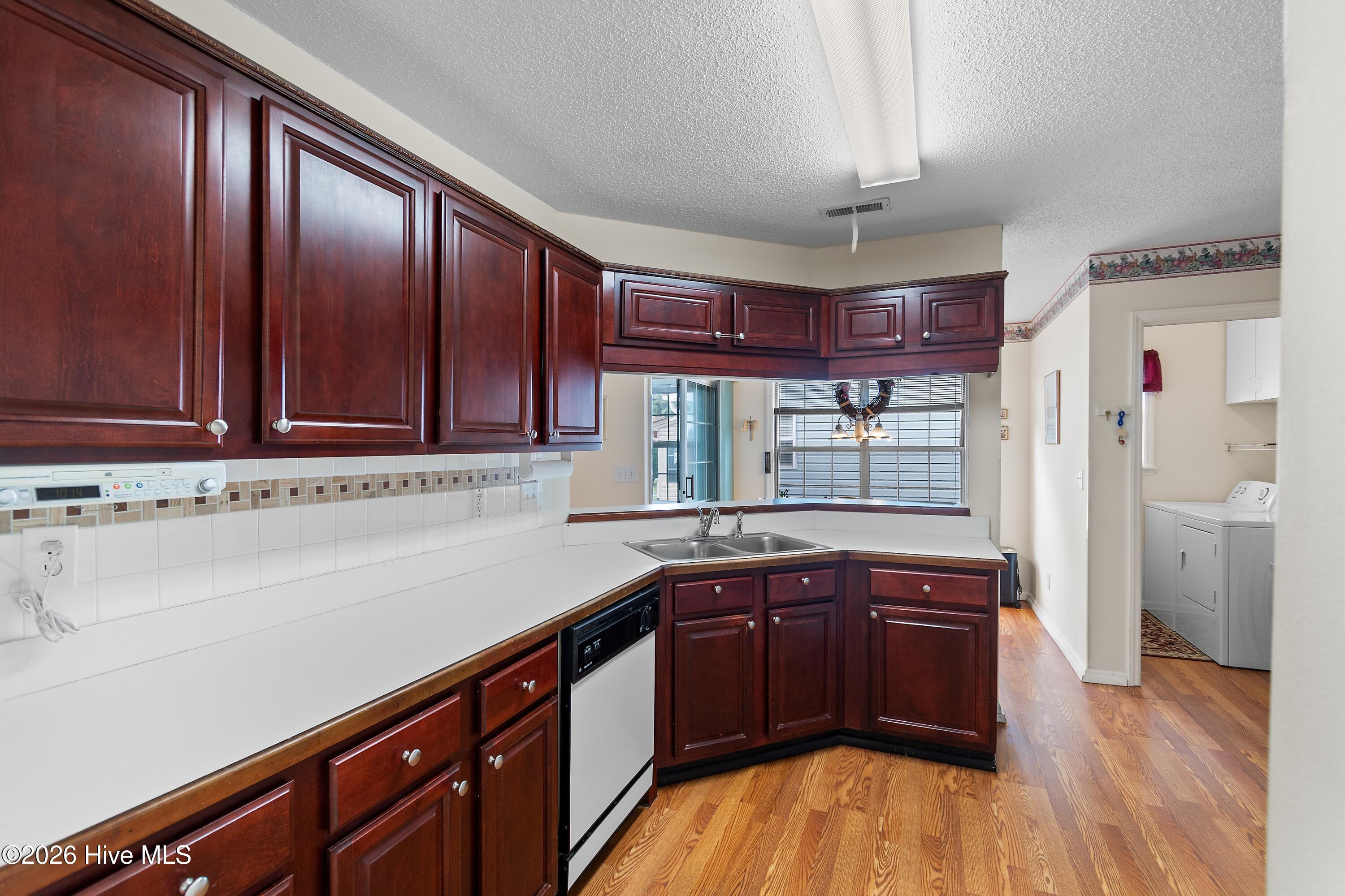 427 Seneca Street Nw Property Photo 16