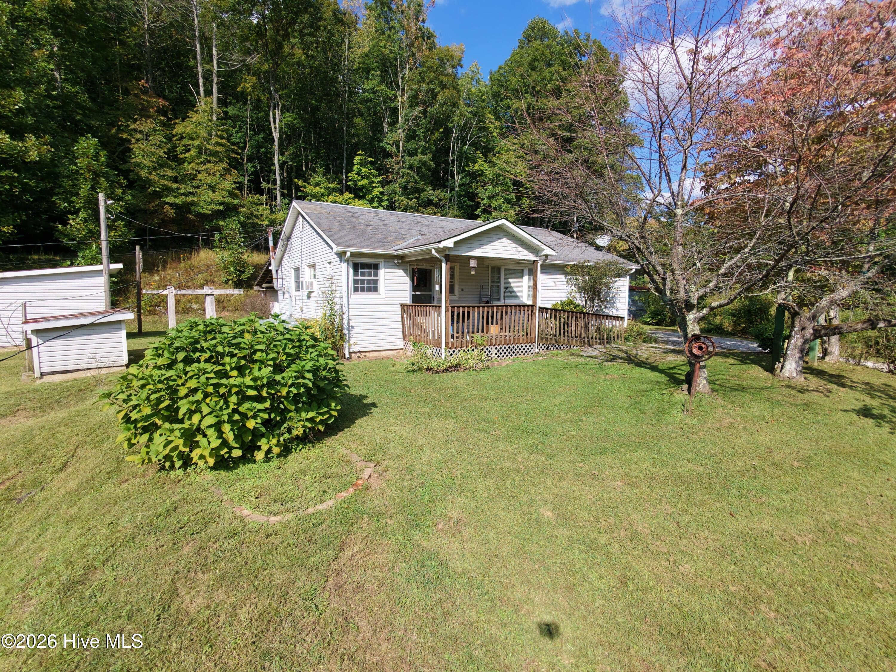 131 Patterson Lane Property Photo 1