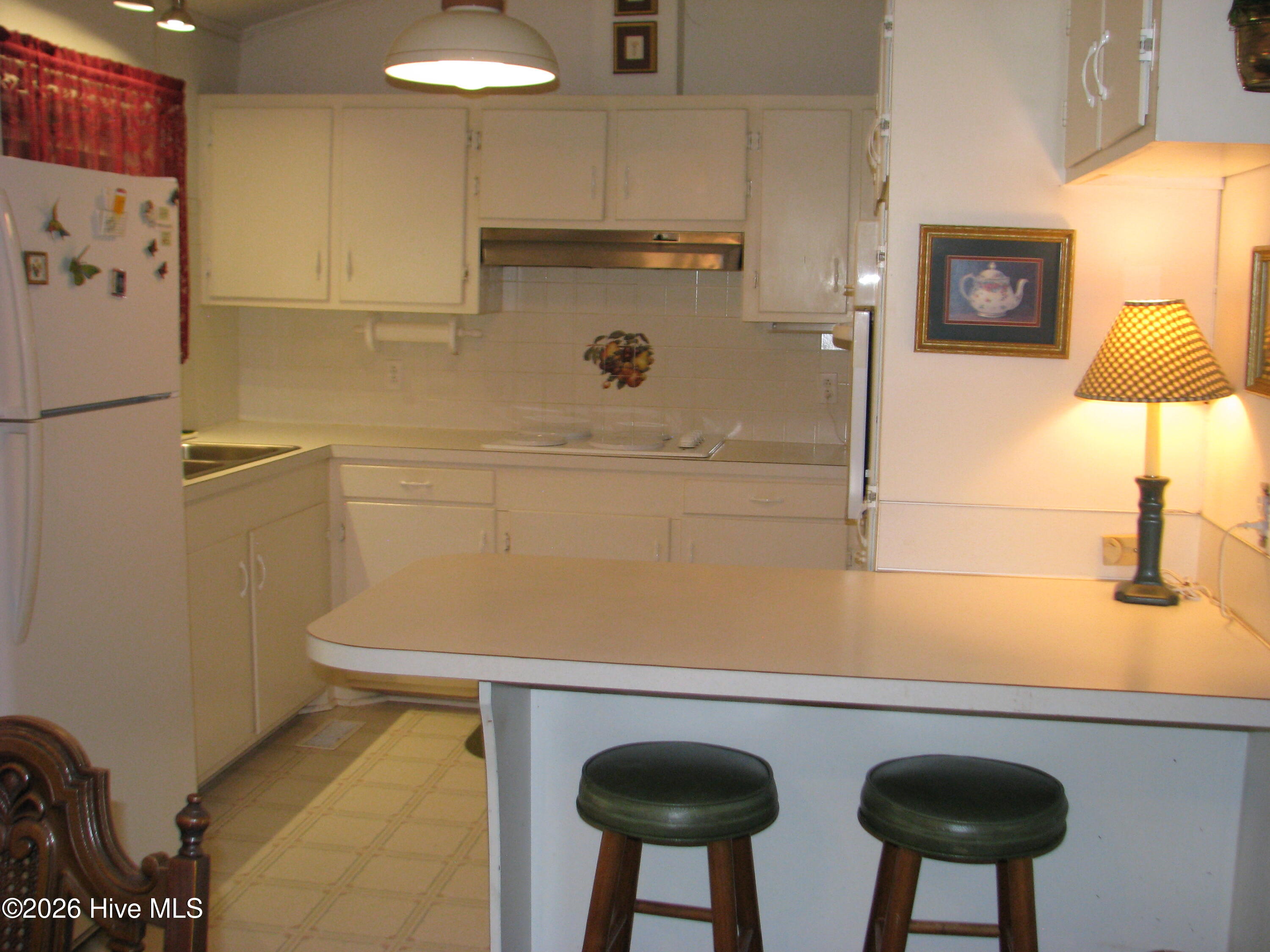 404 Roanoke Avenue Property Photo 29