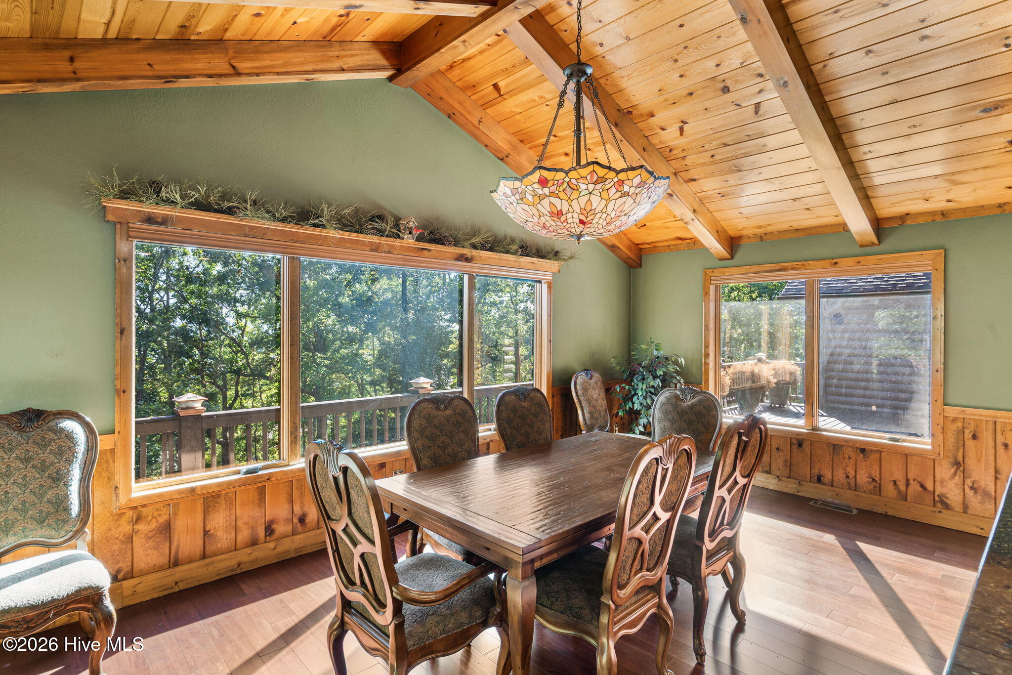 200 Twelve Oaks Trail Property Photo 25