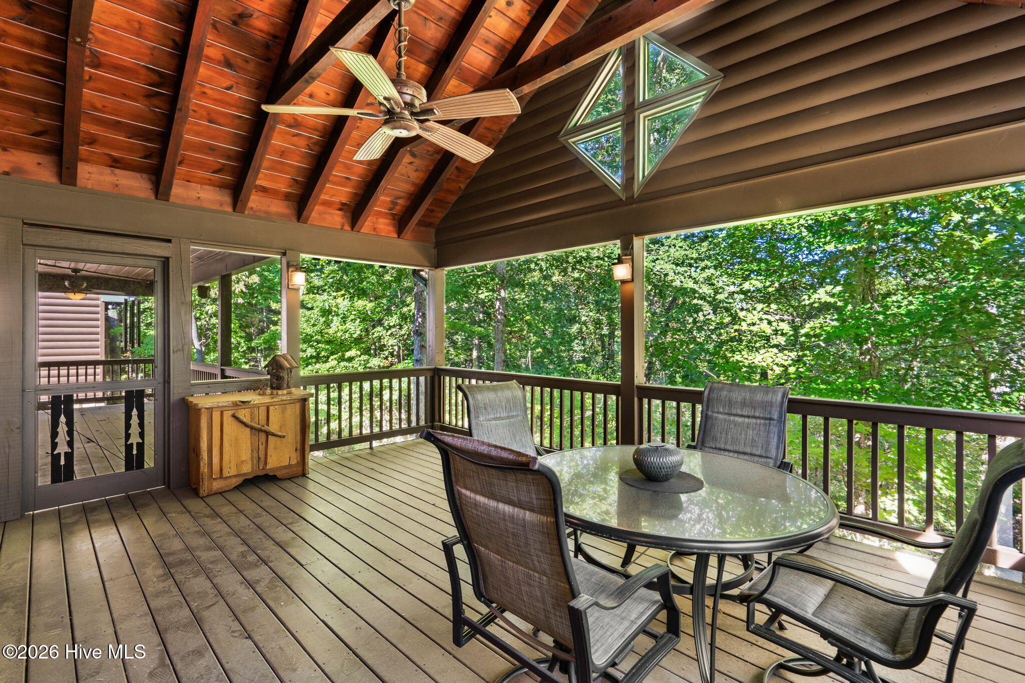200 Twelve Oaks Trail Property Photo 46