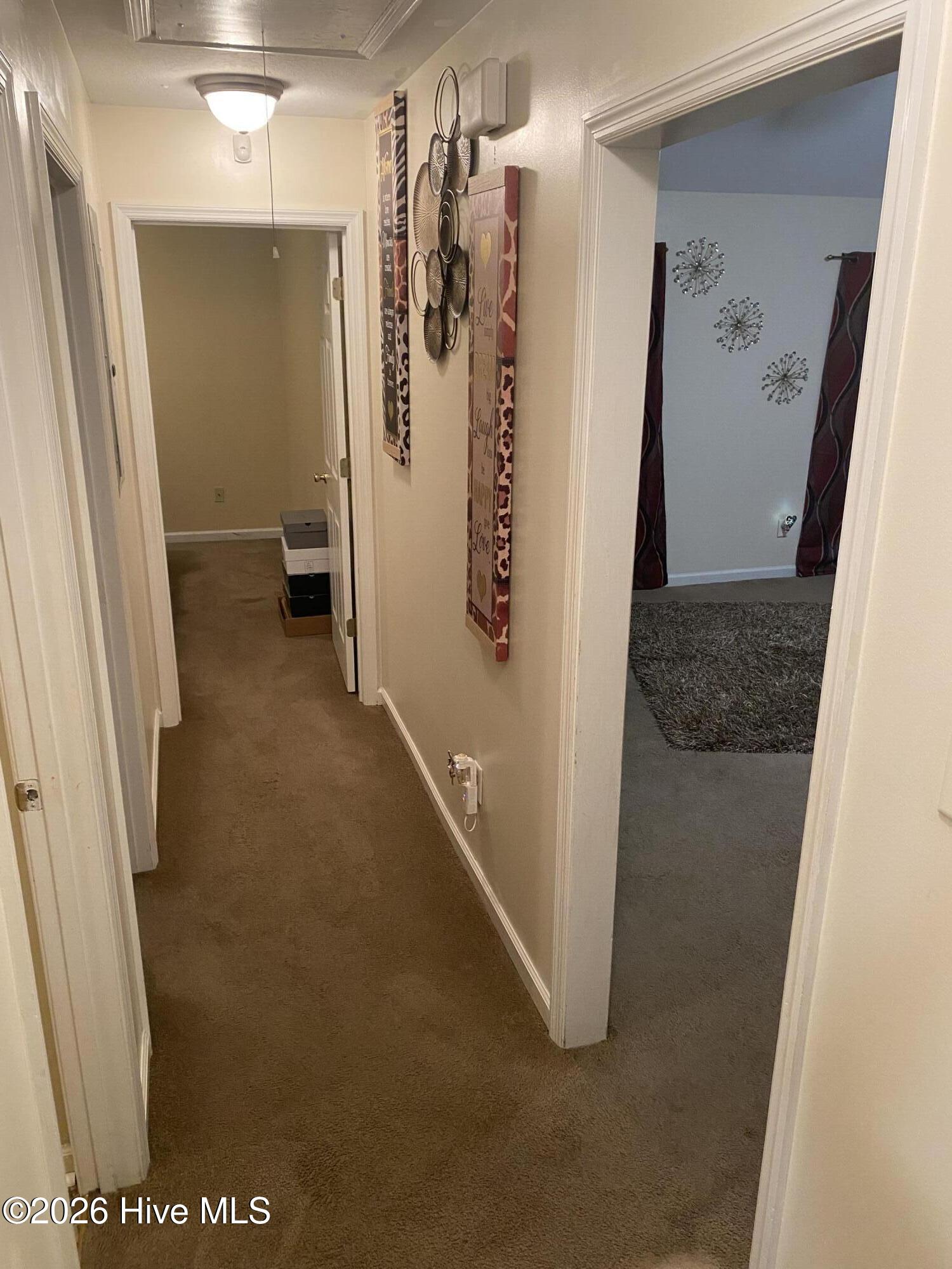 1159 Huntly Circle Property Photo 11