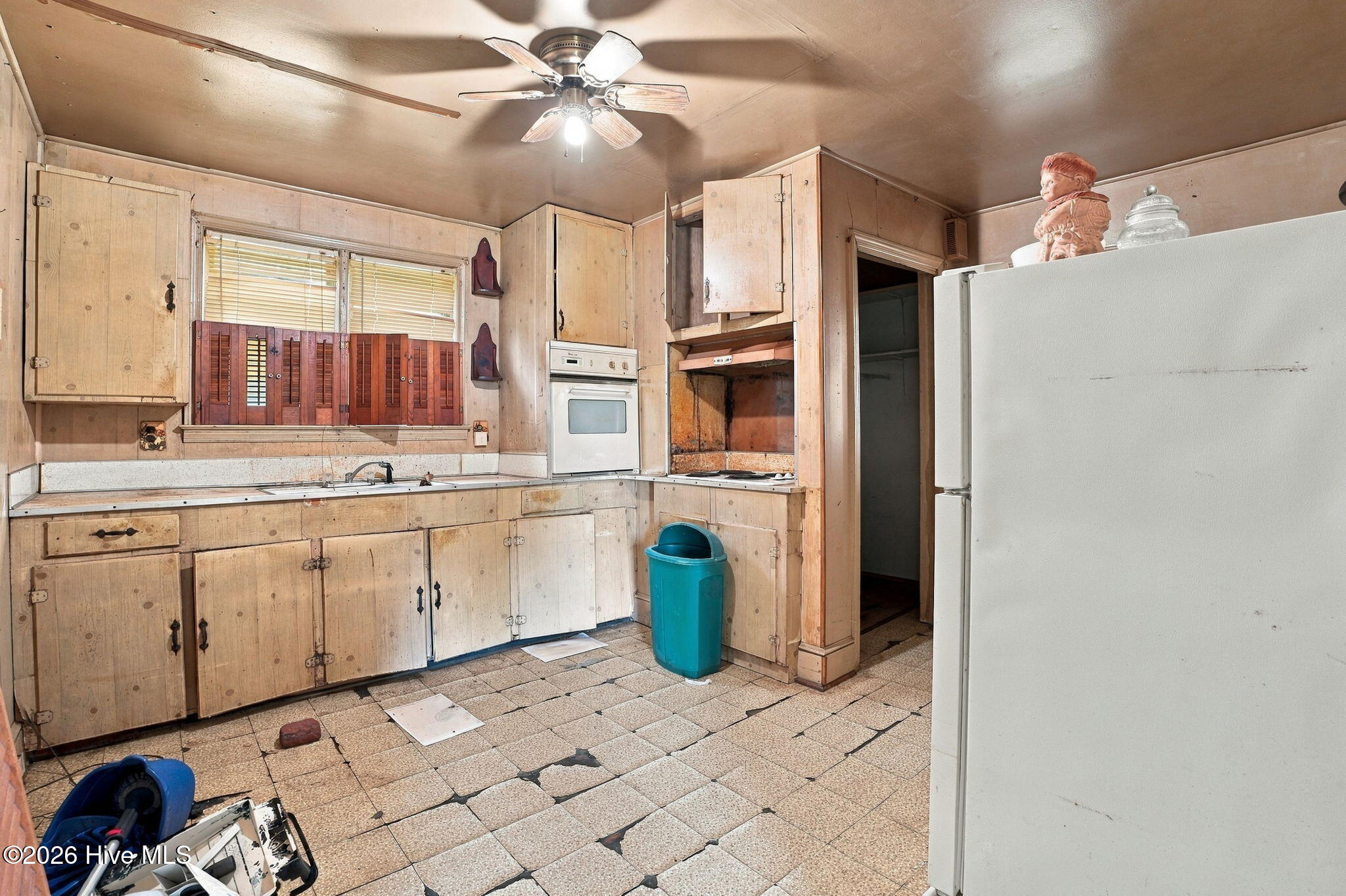 8466 Hwy 903 Property Photo 9