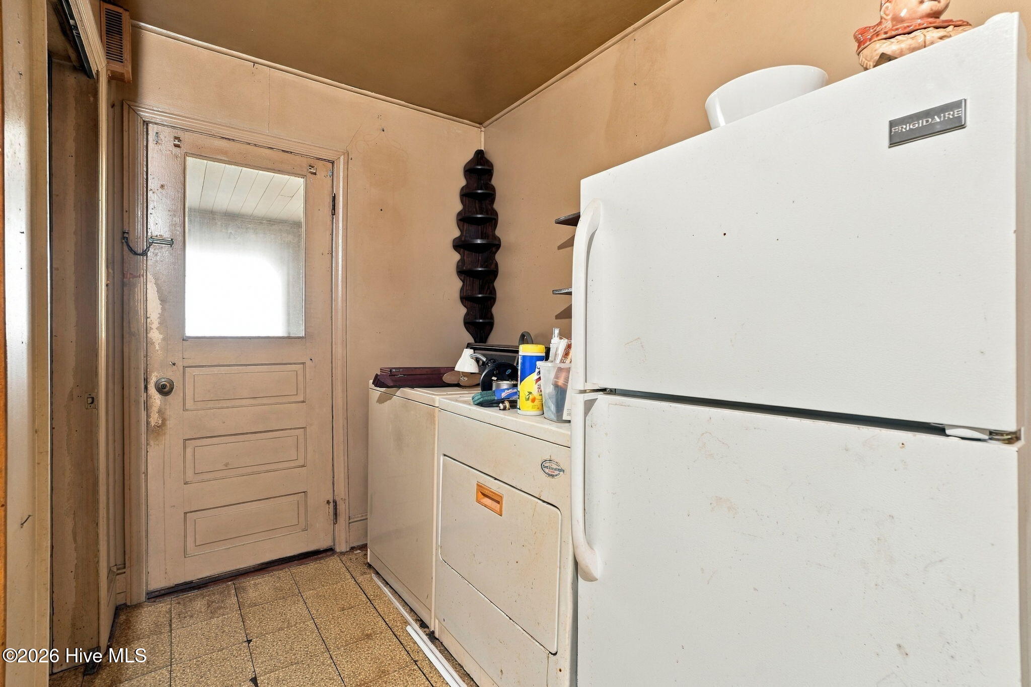 8466 Hwy 903 Property Photo 11