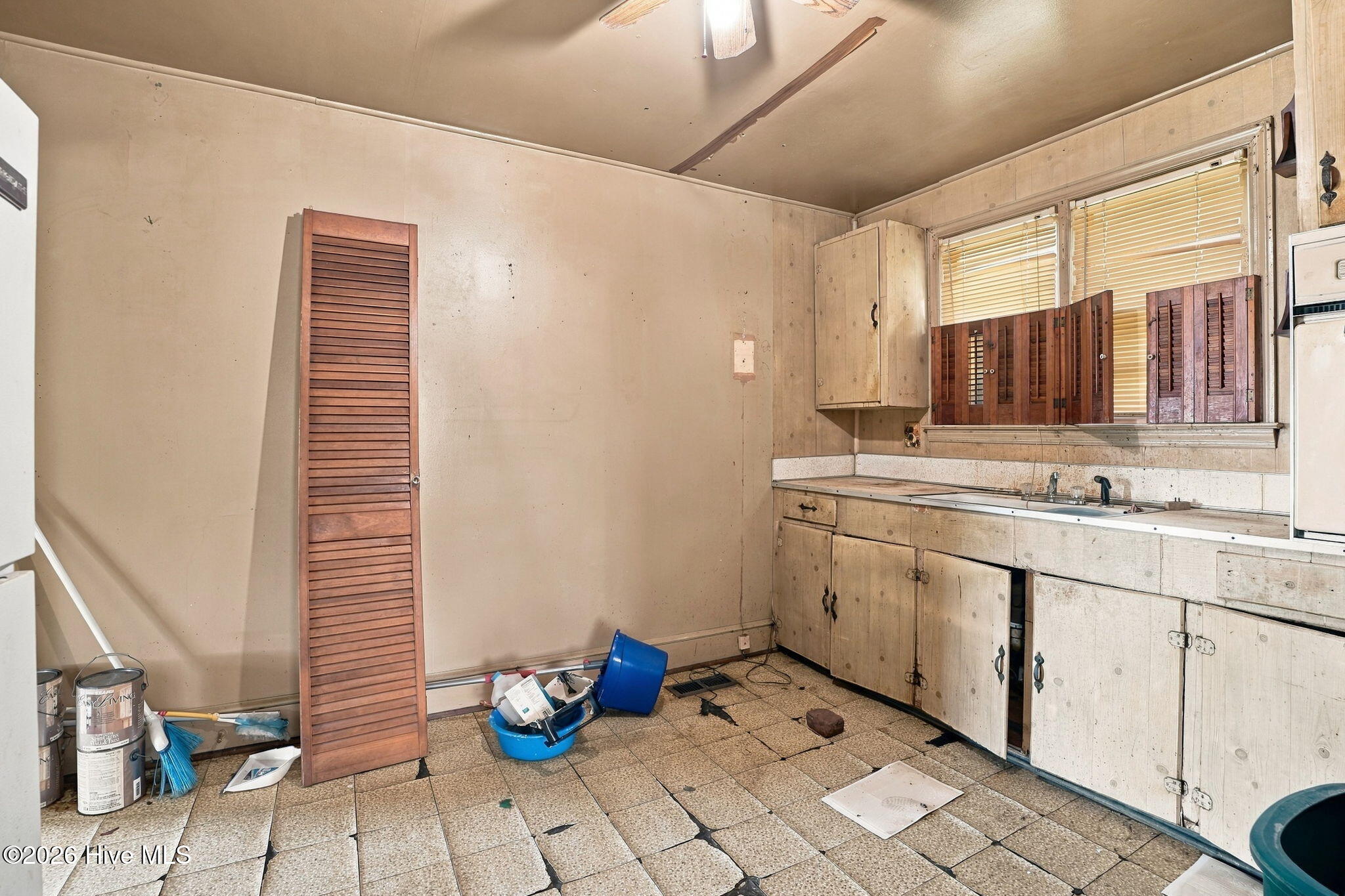 8466 Hwy 903 Property Photo 13