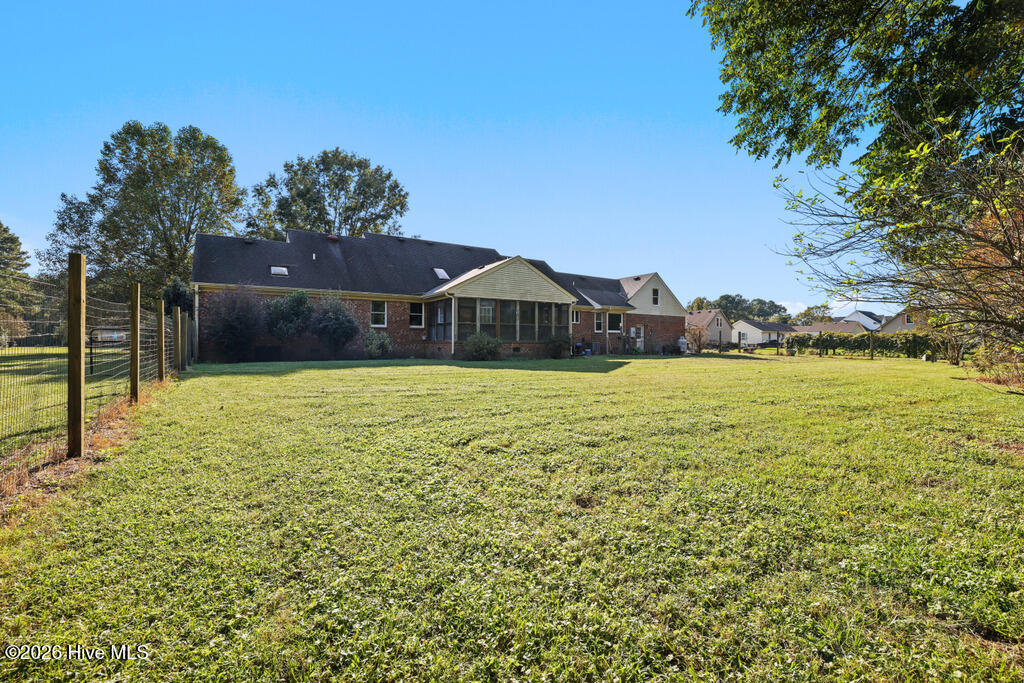 112 Katies Court Property Photo 47