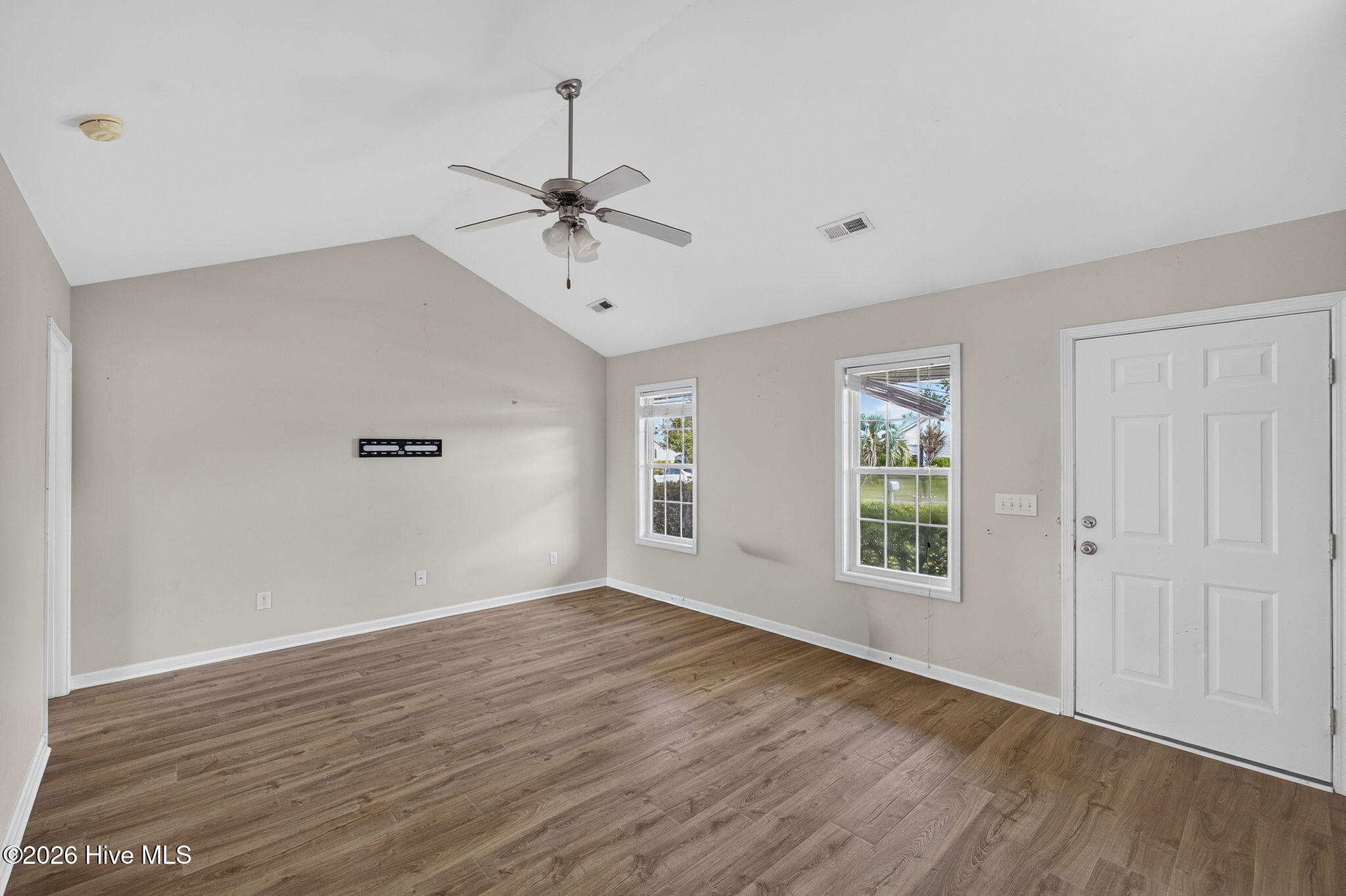 2708 Tarbert Court Property Photo 12