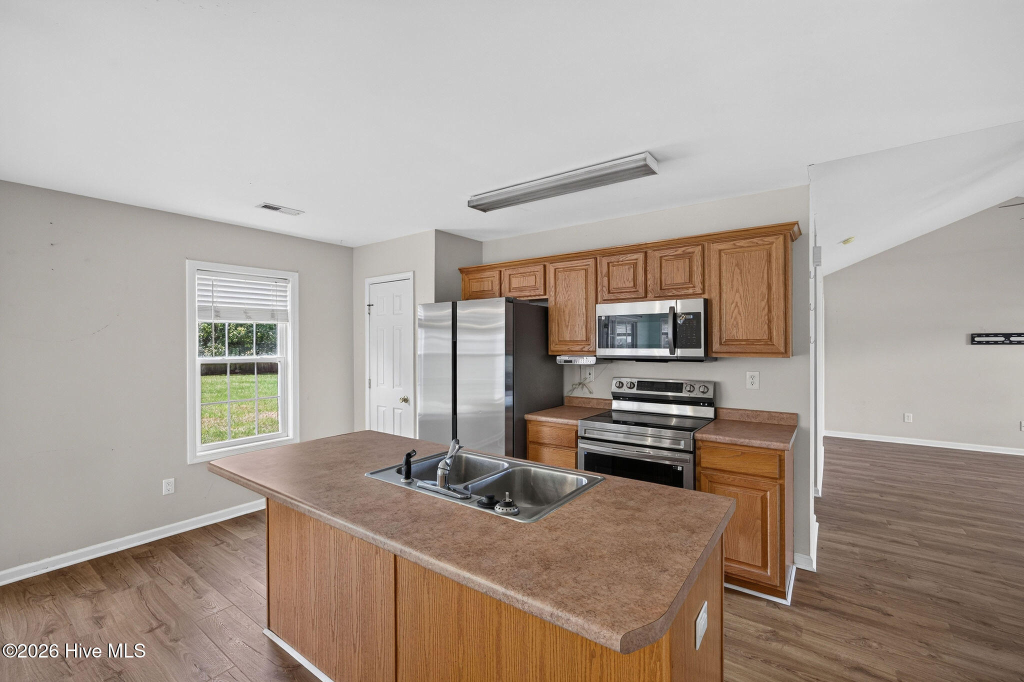 2708 Tarbert Court Property Photo 18