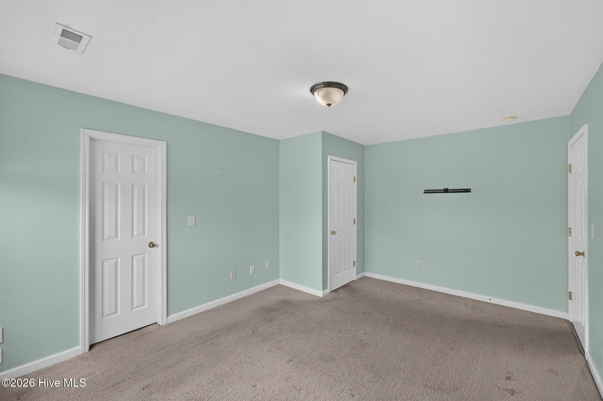 2708 Tarbert Court Property Photo 30