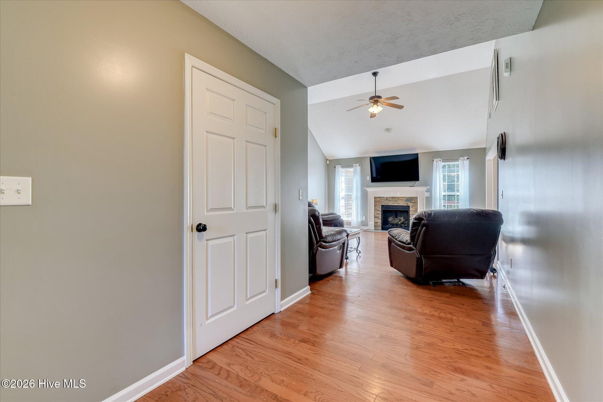 1138 Oxpens Road Property Photo 7