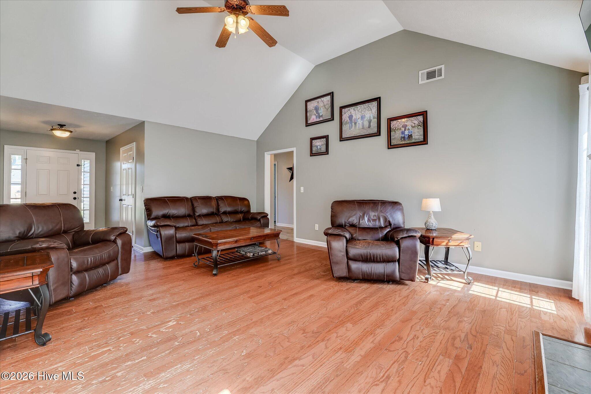 1138 Oxpens Road Property Photo 10