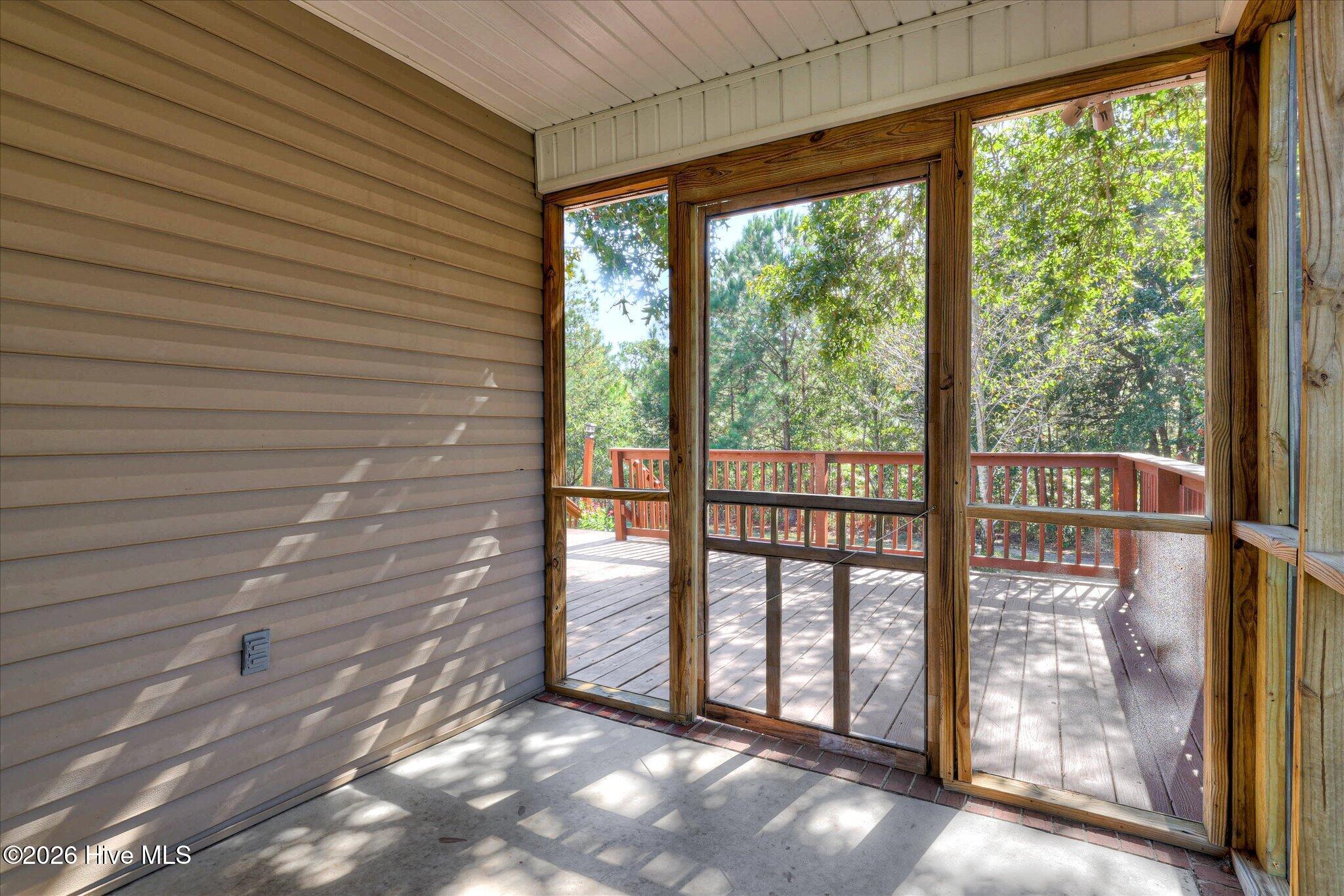 1138 Oxpens Road Property Photo 40