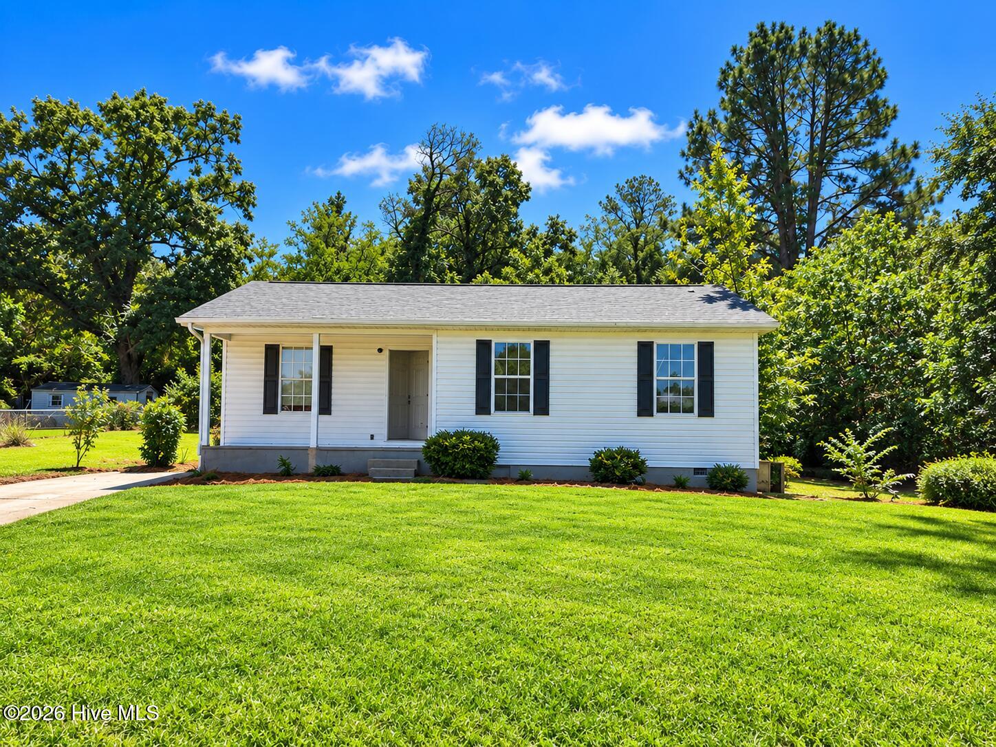198 Runs Creek Drive Property Photo 1