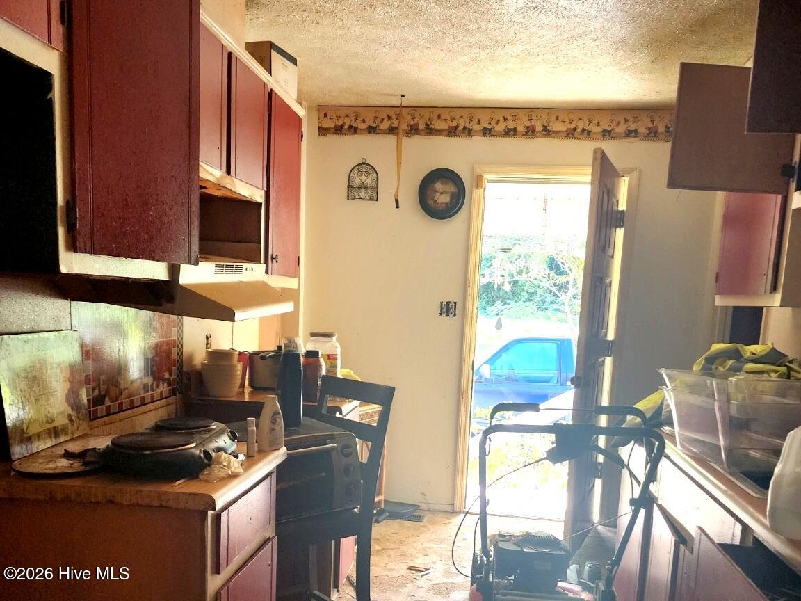 198 Runs Creek Drive Property Photo 10