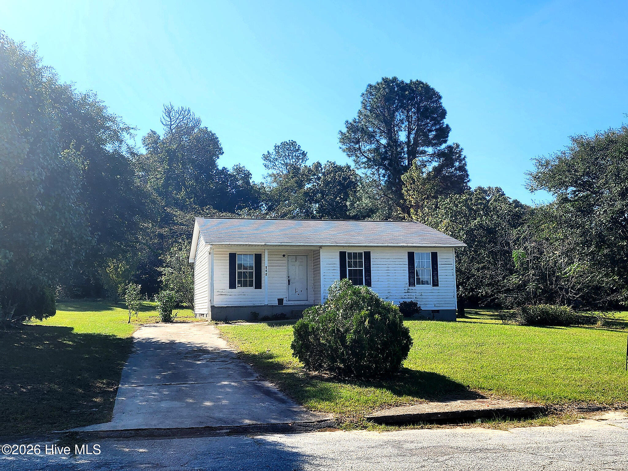 198 Runs Creek Drive Property Photo 16