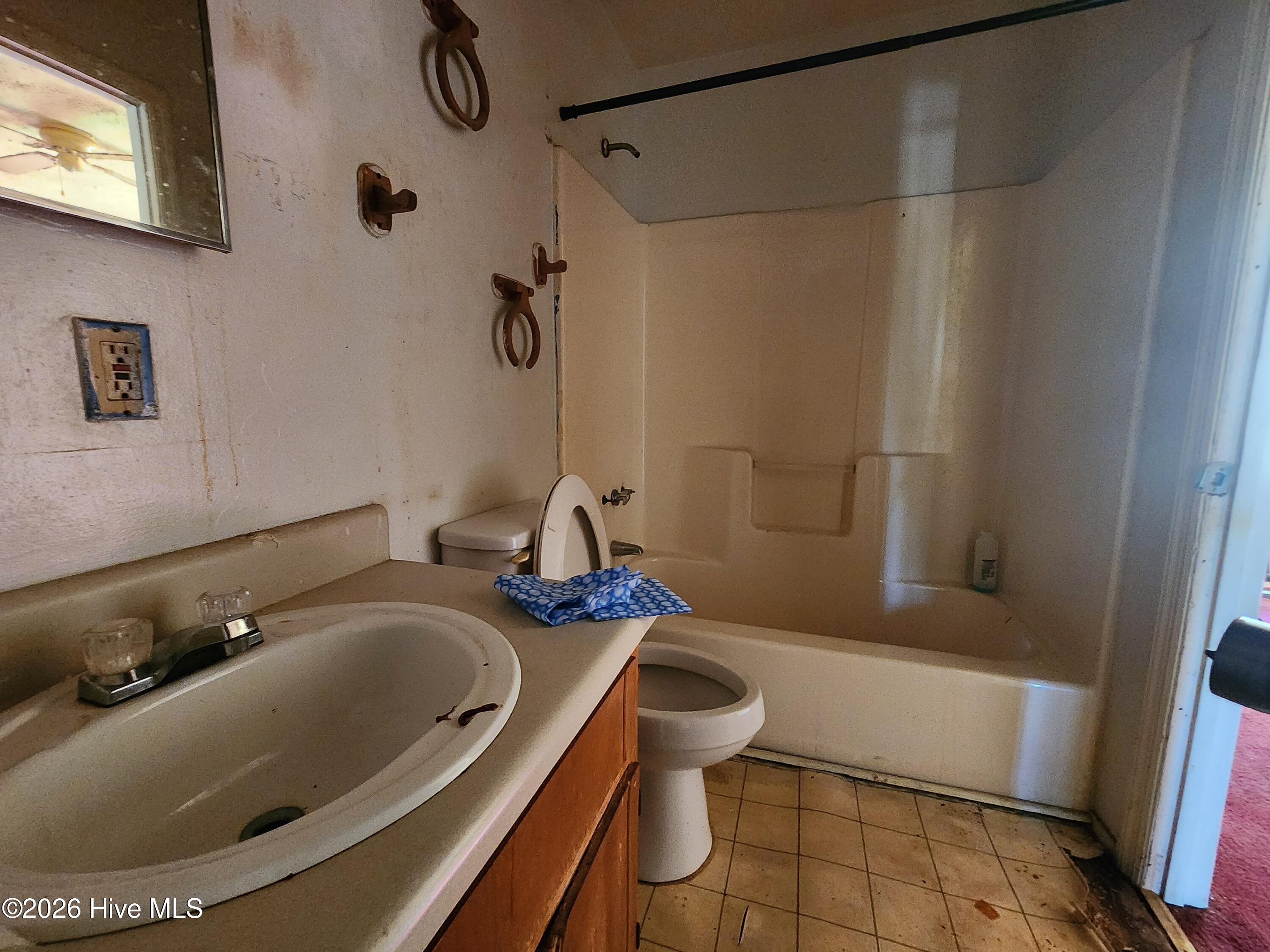 198 Runs Creek Drive Property Photo 28