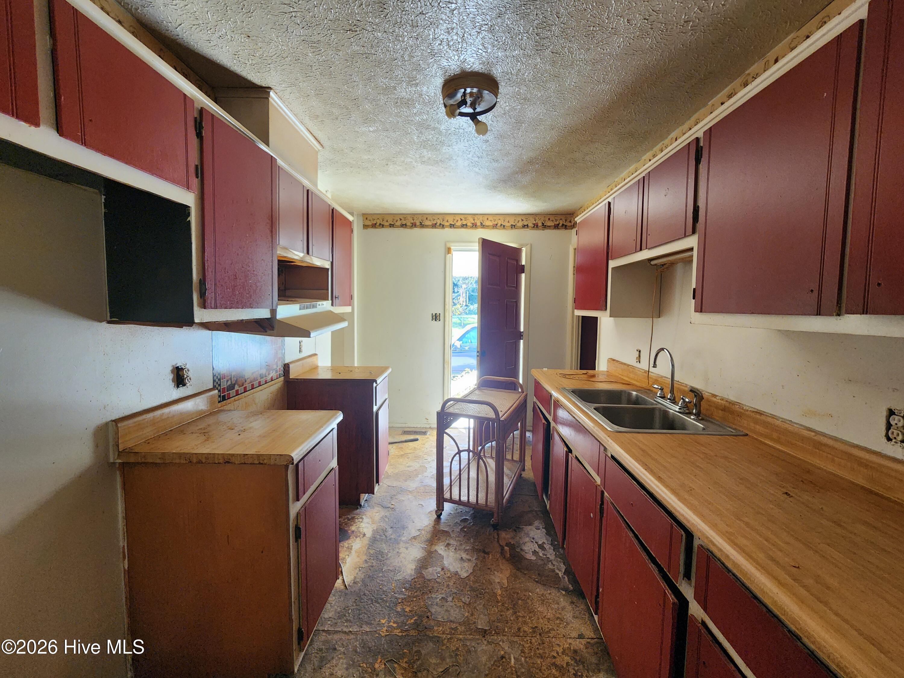 198 Runs Creek Drive Property Photo 31