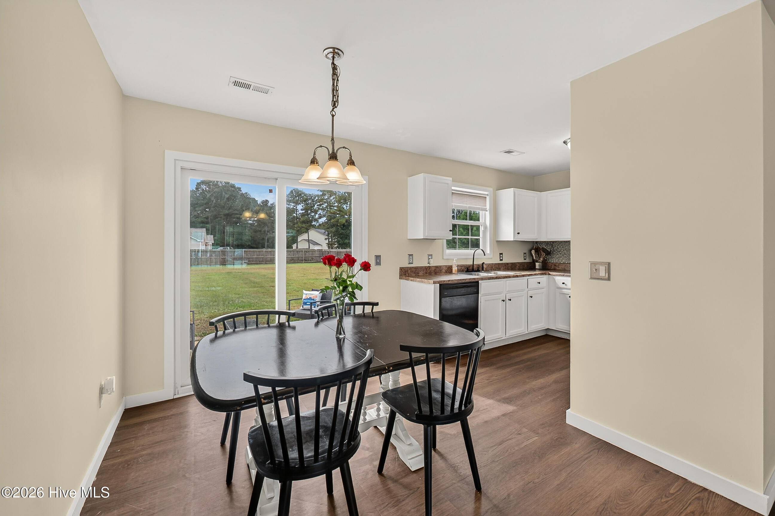 172 Ashbury Park Lane Property Photo 7