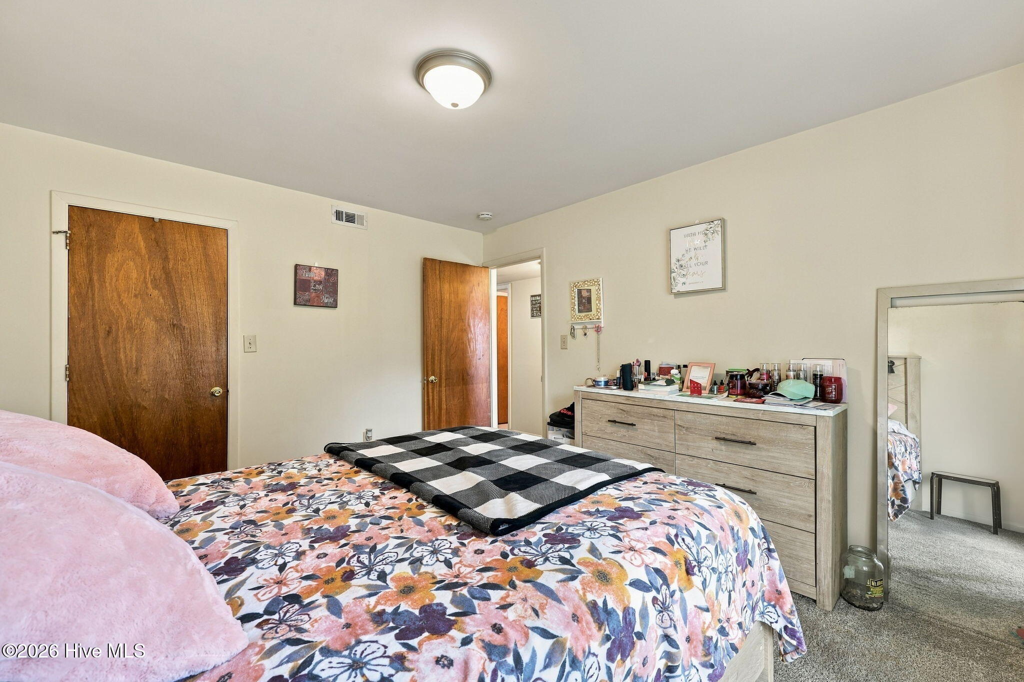 3309 Bridges Street 5 Property Photo 15