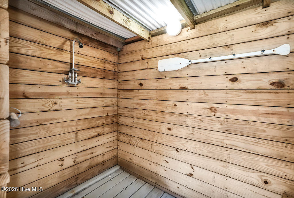 5227 E Beach Drive Property Photo 35