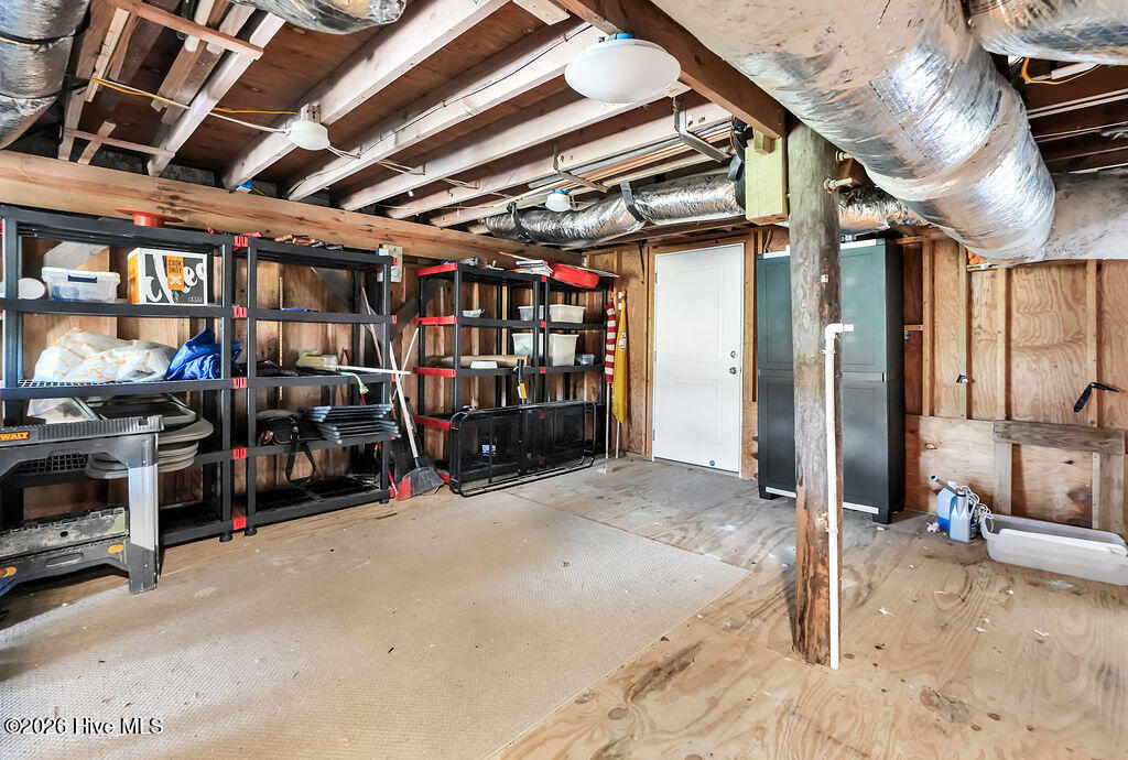 5227 E Beach Drive Property Photo 38