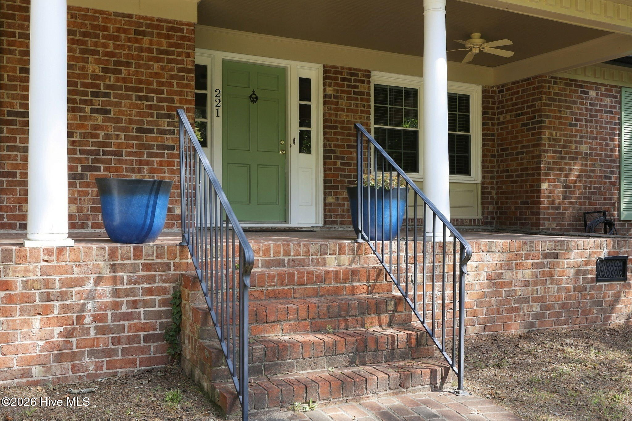 221 York Road Property Photo 4
