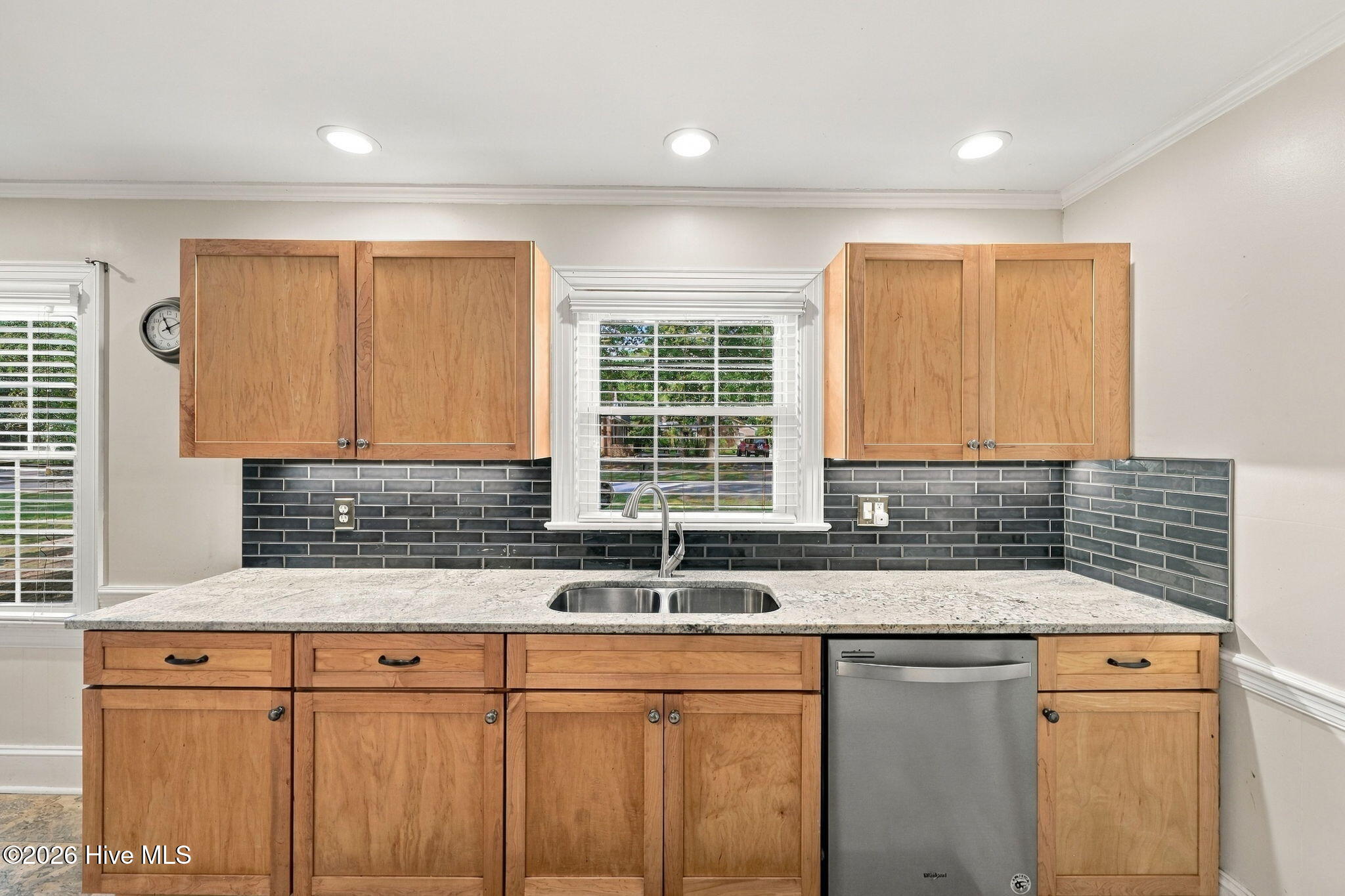 221 York Road Property Photo 16