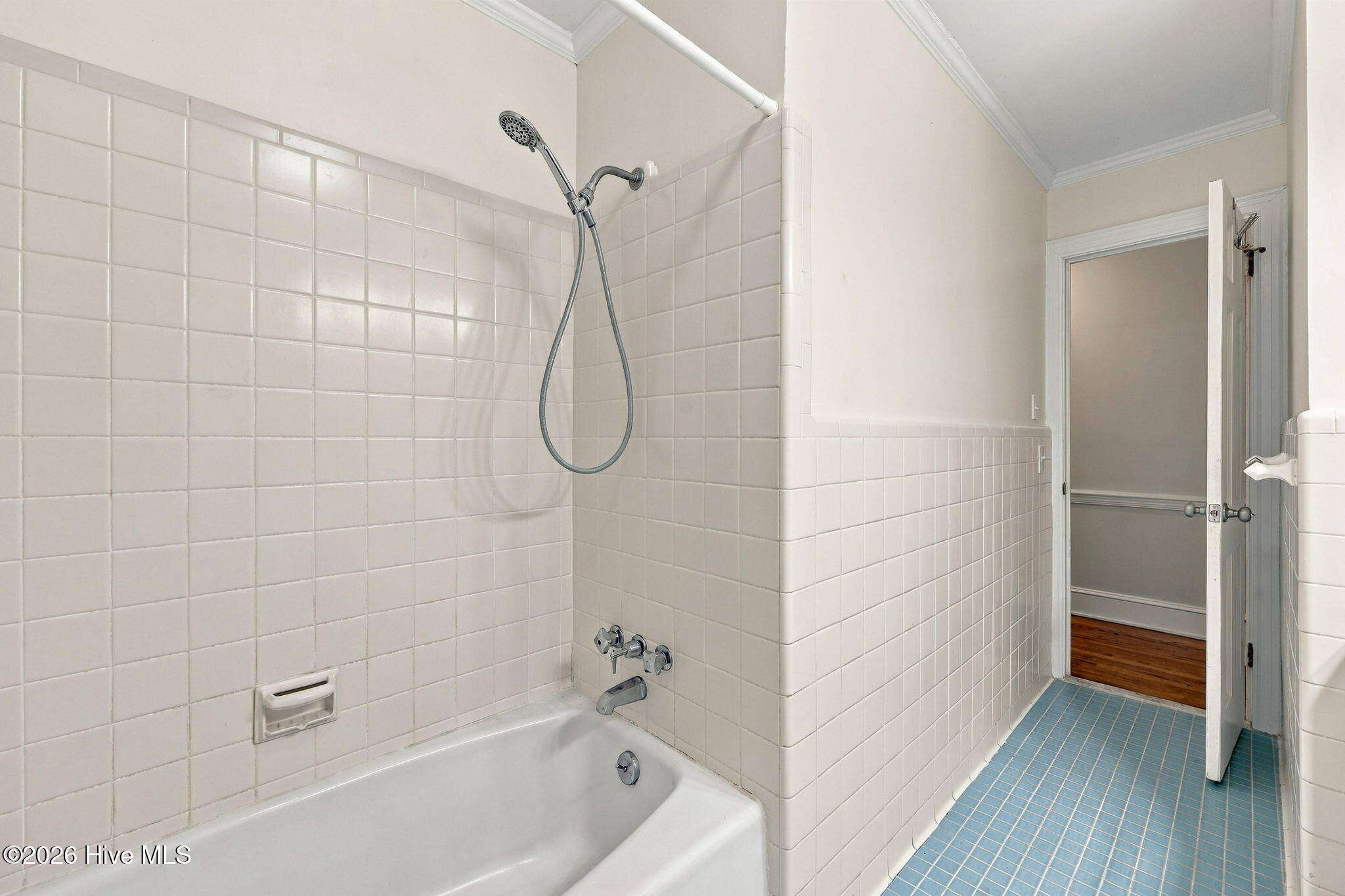 221 York Road Property Photo 25