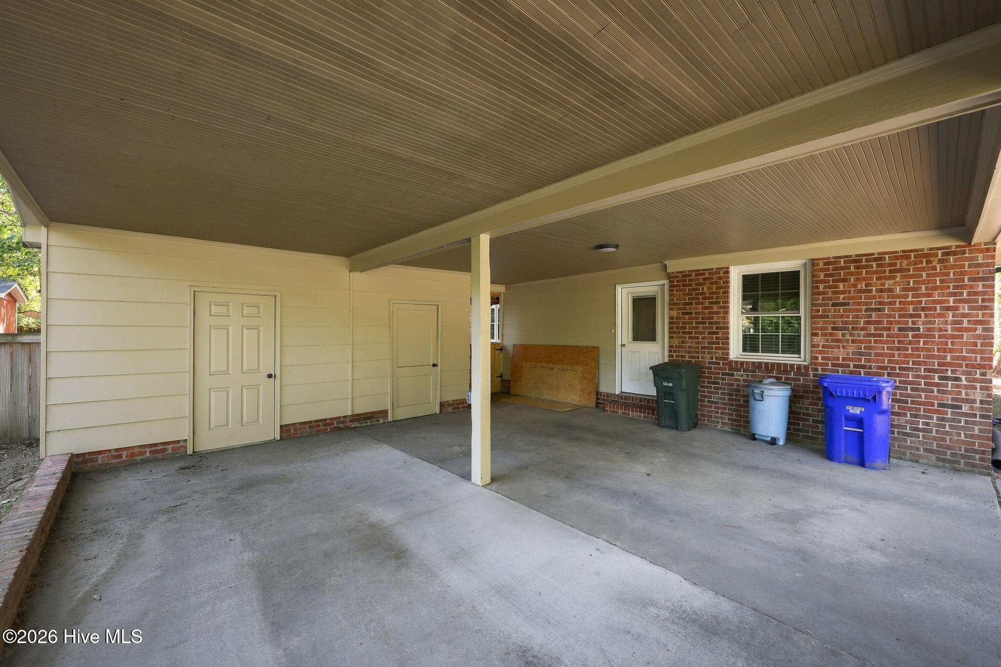 221 York Road Property Photo 40