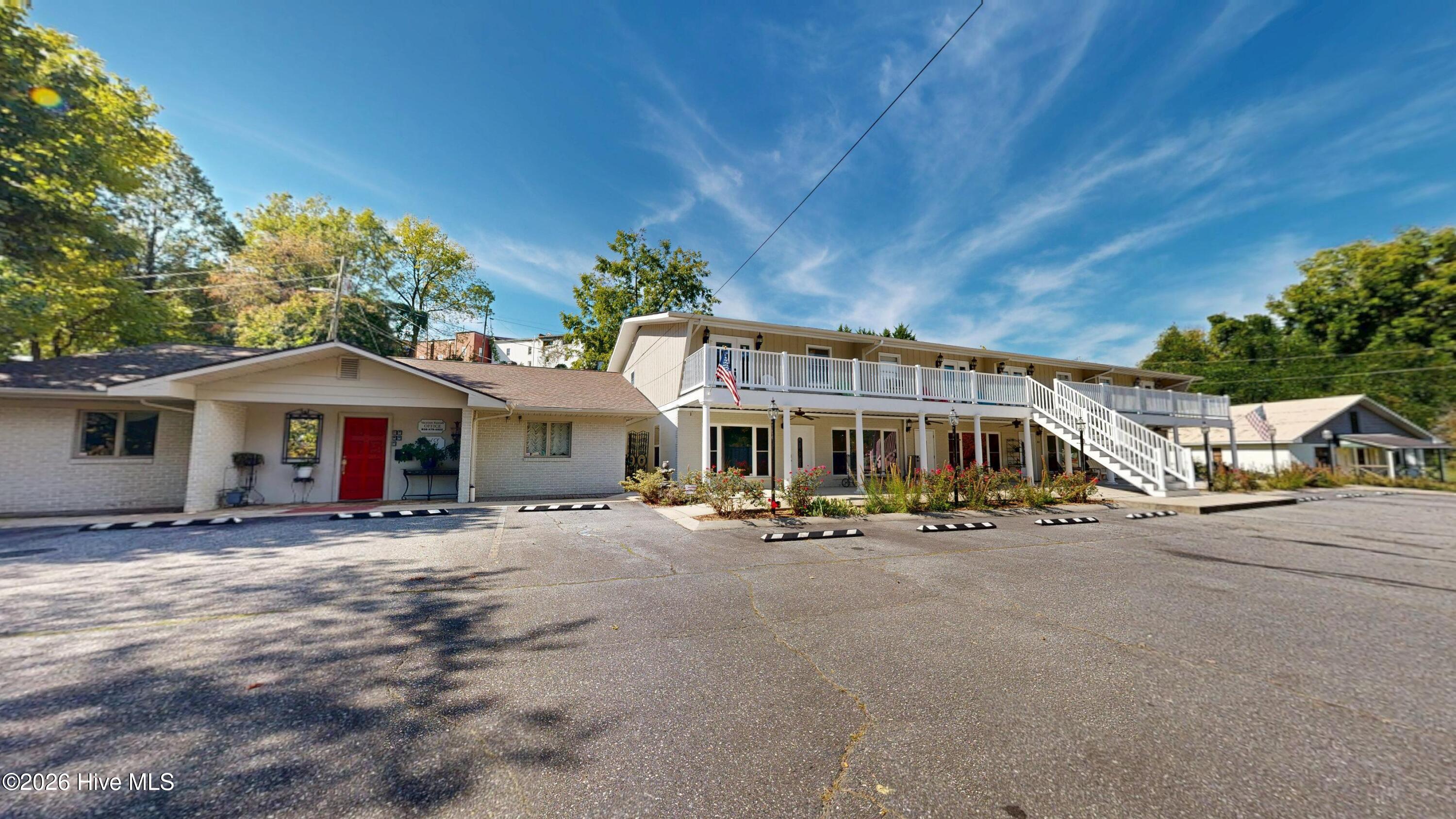 140 Ford Street Property Photo 1