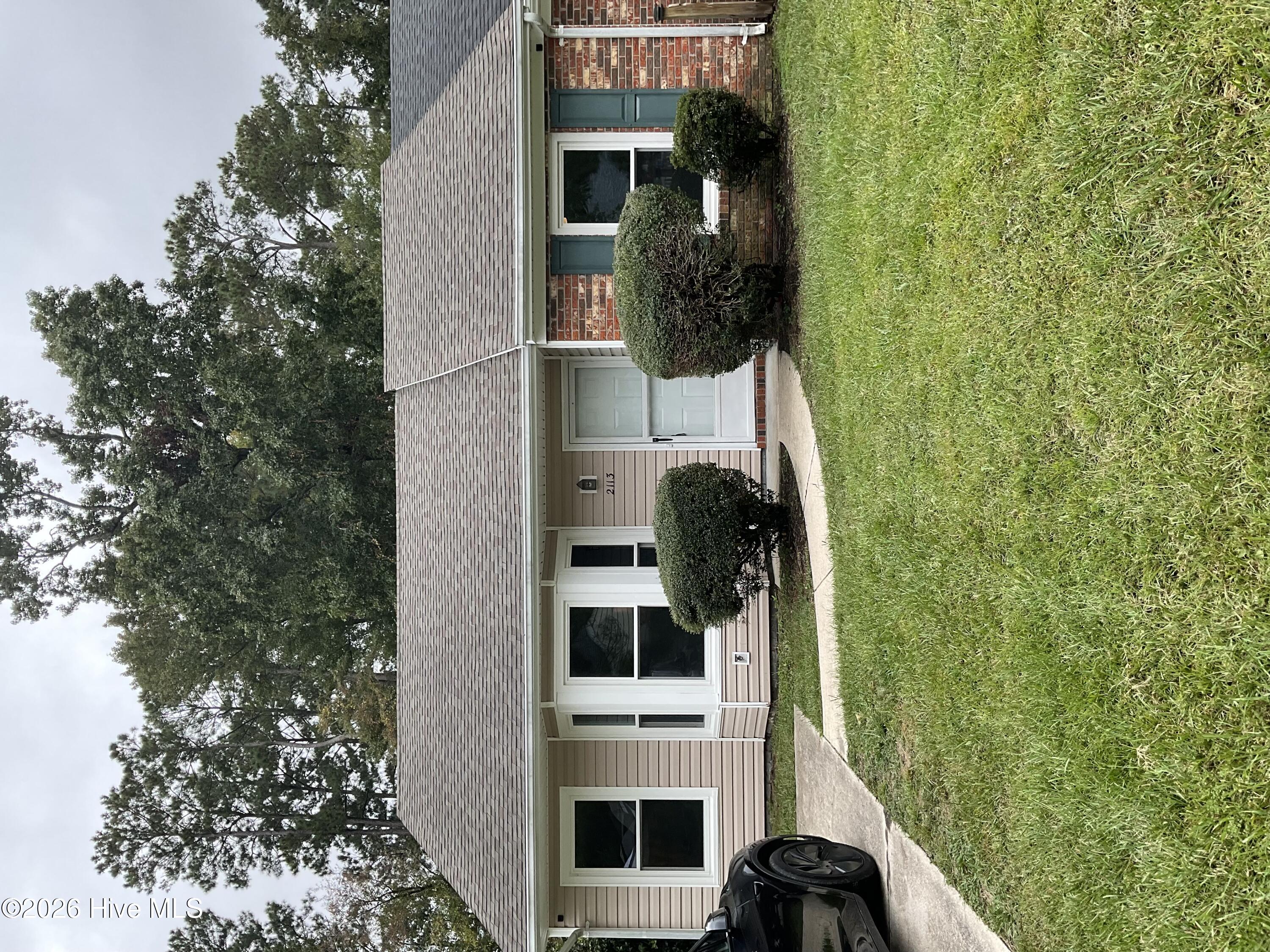 2113 Rolling Ridge Drive Property Photo 1