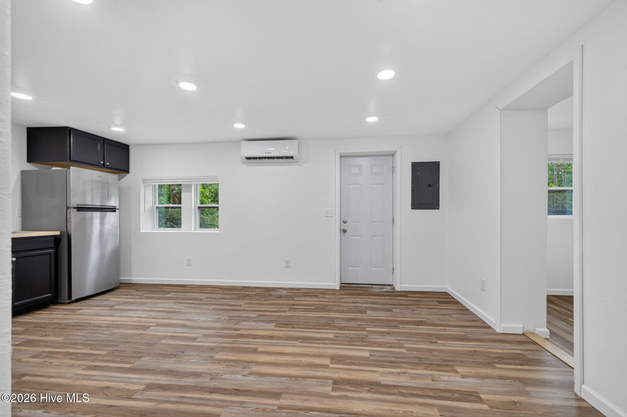 653 Poyners Road Property Photo 5