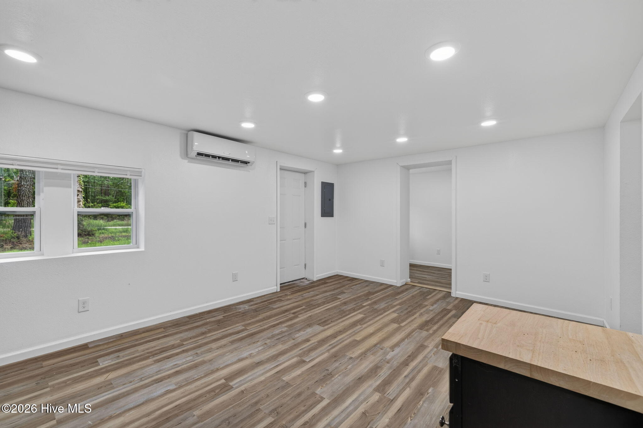 653 Poyners Road Property Photo 6