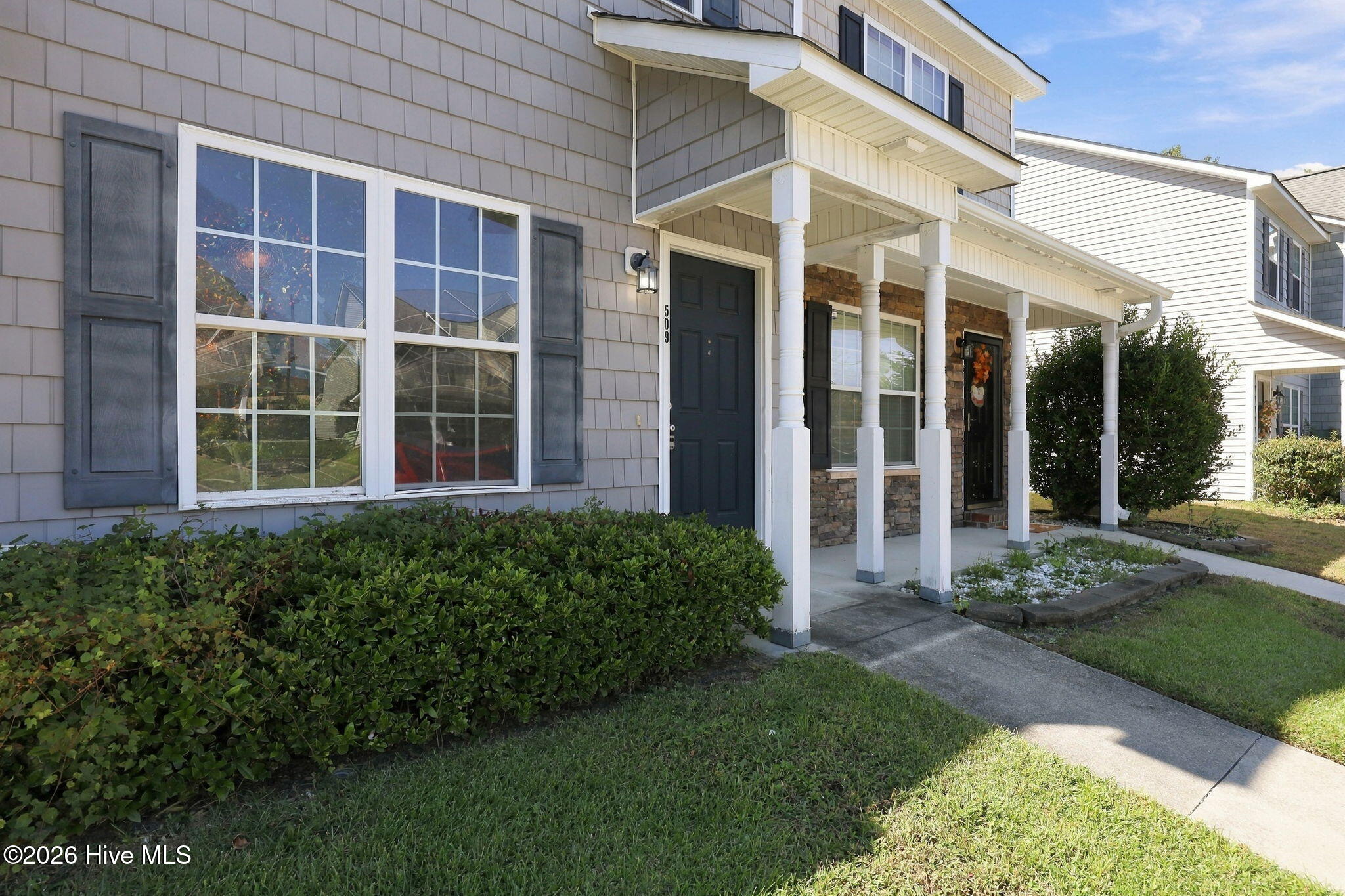 27 E Doris Drive 509 Property Photo 3