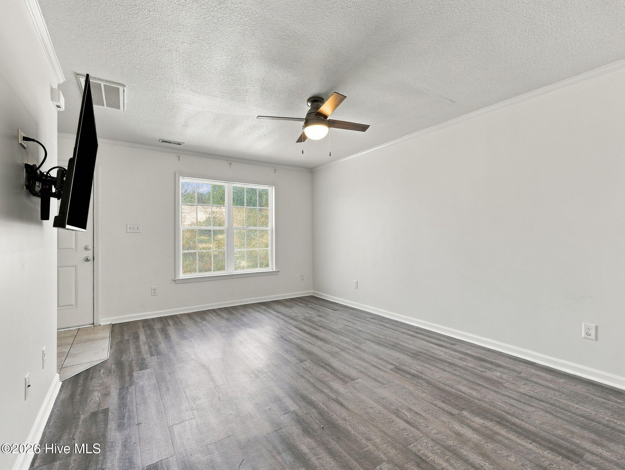 27 E Doris Drive 509 Property Photo 8