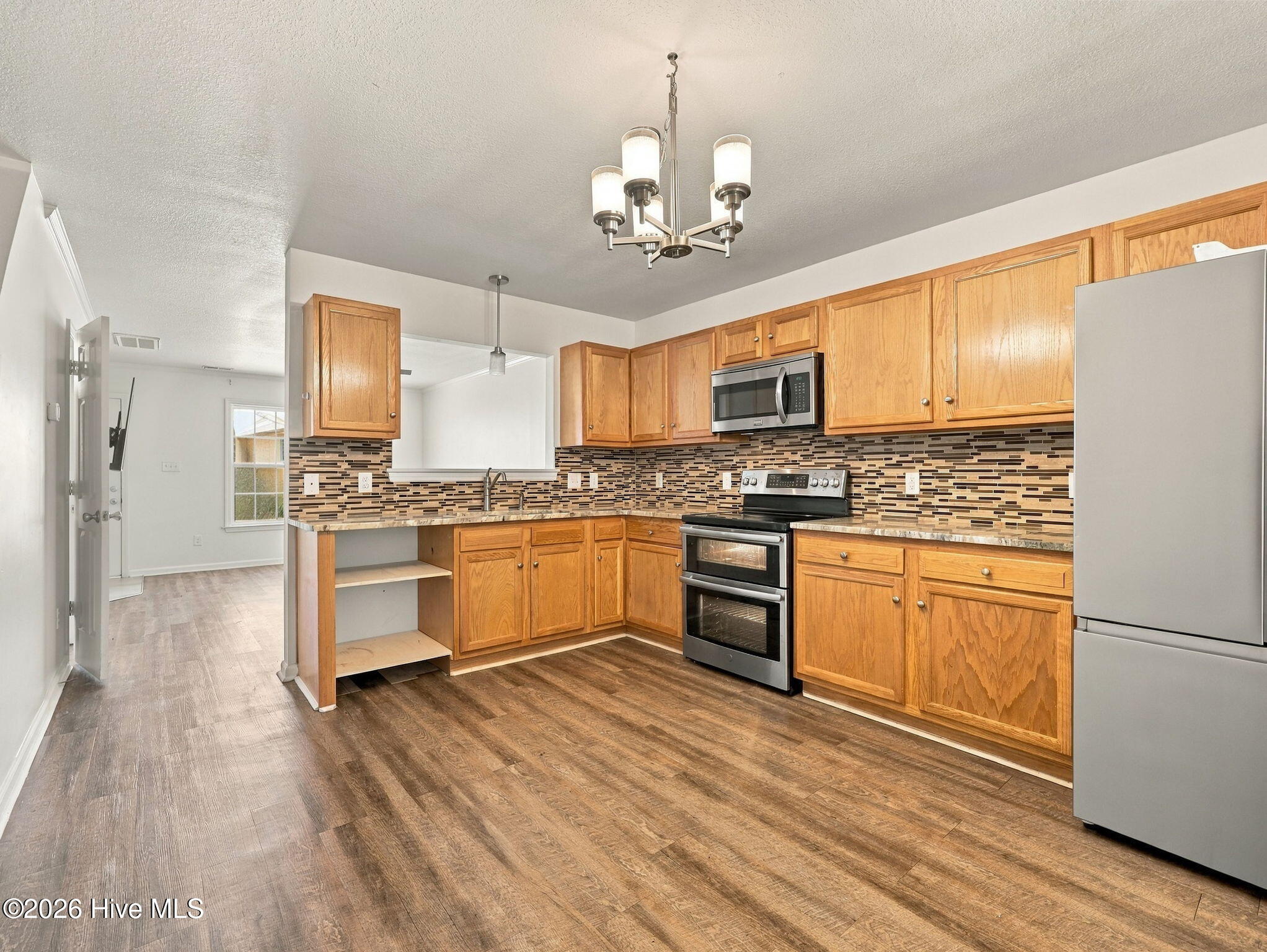 27 E Doris Drive 509 Property Photo 9