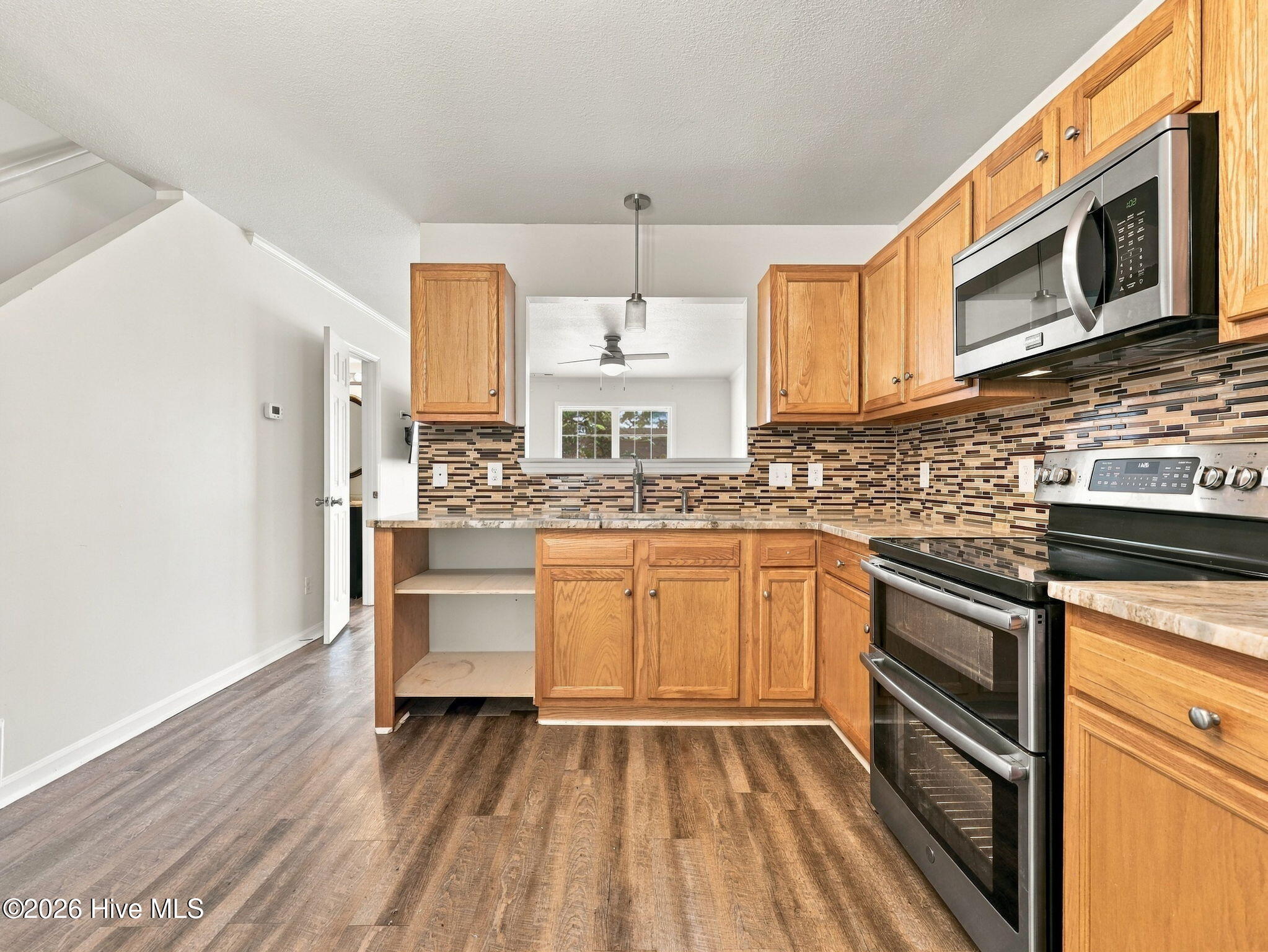 27 E Doris Drive 509 Property Photo 11
