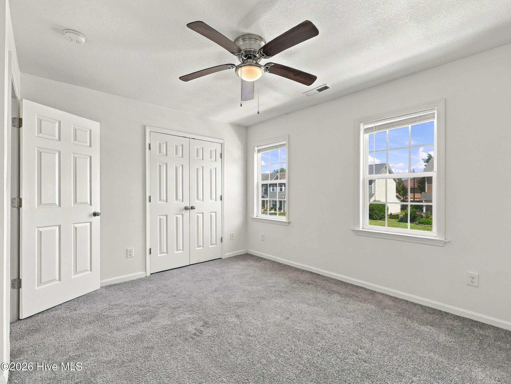 27 E Doris Drive 509 Property Photo 16