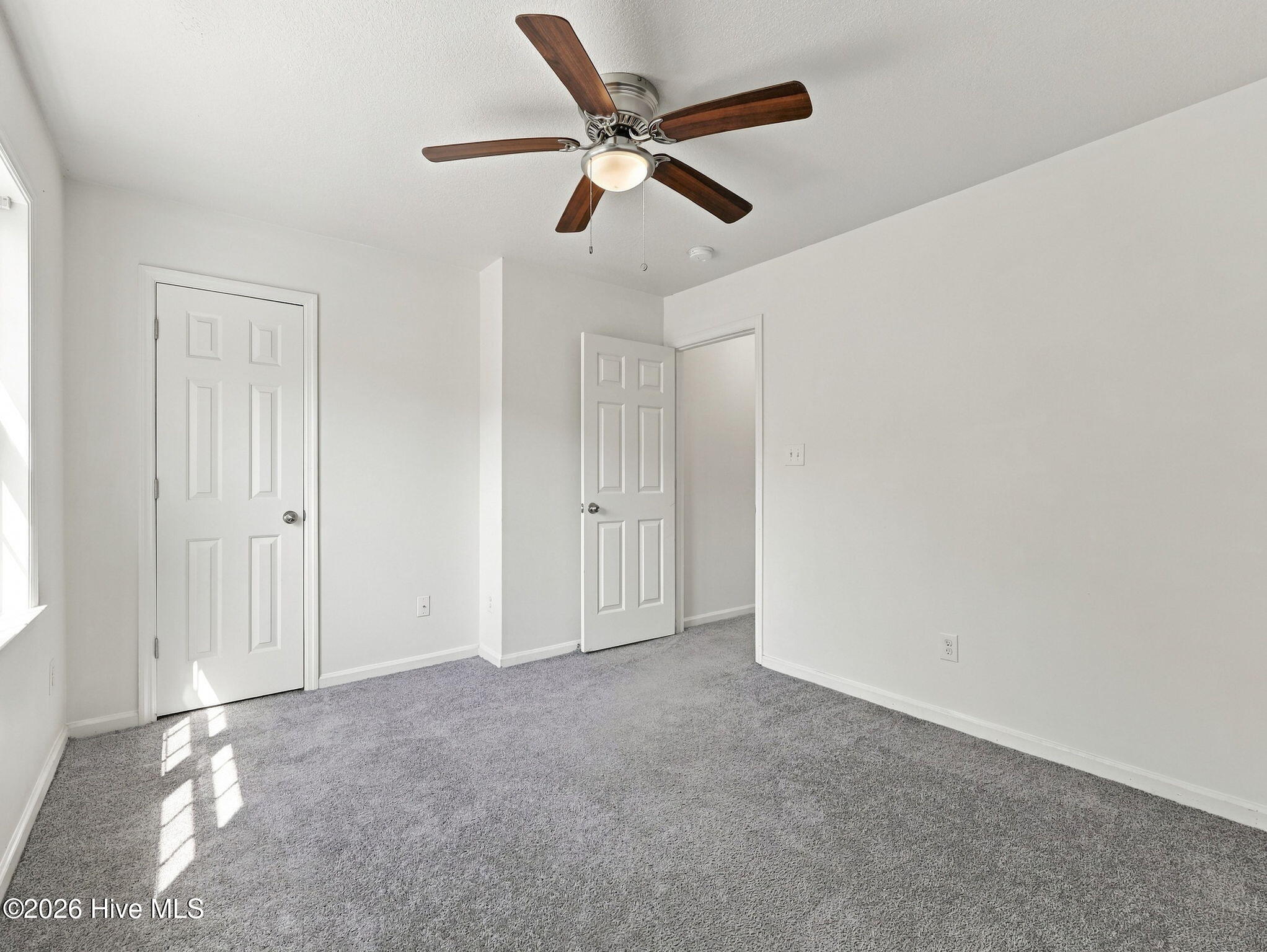 27 E Doris Drive 509 Property Photo 23